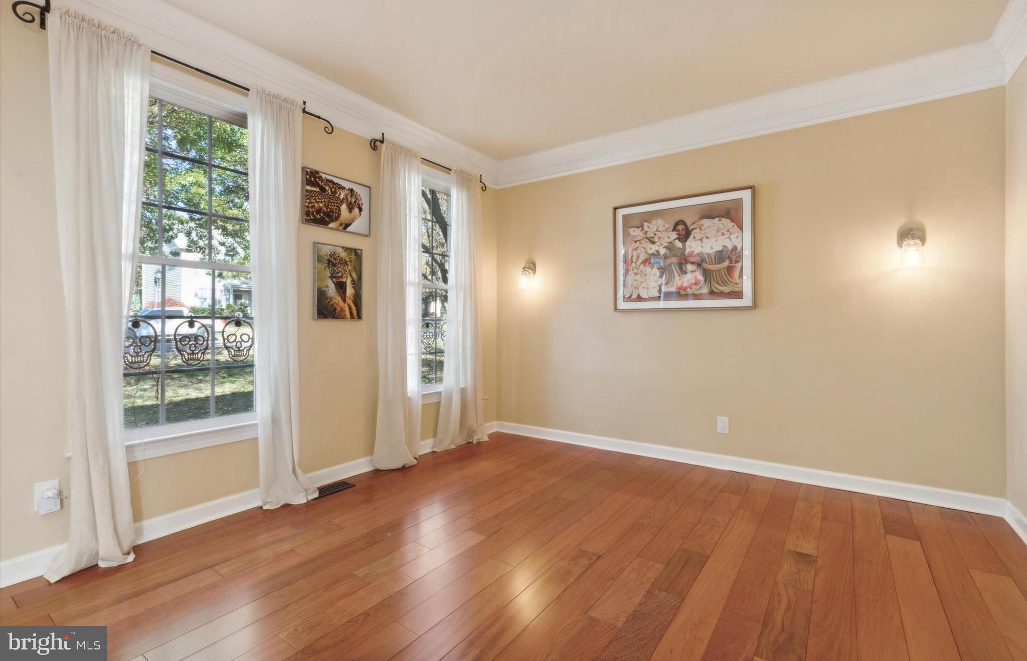 THE RESERVE - Residential