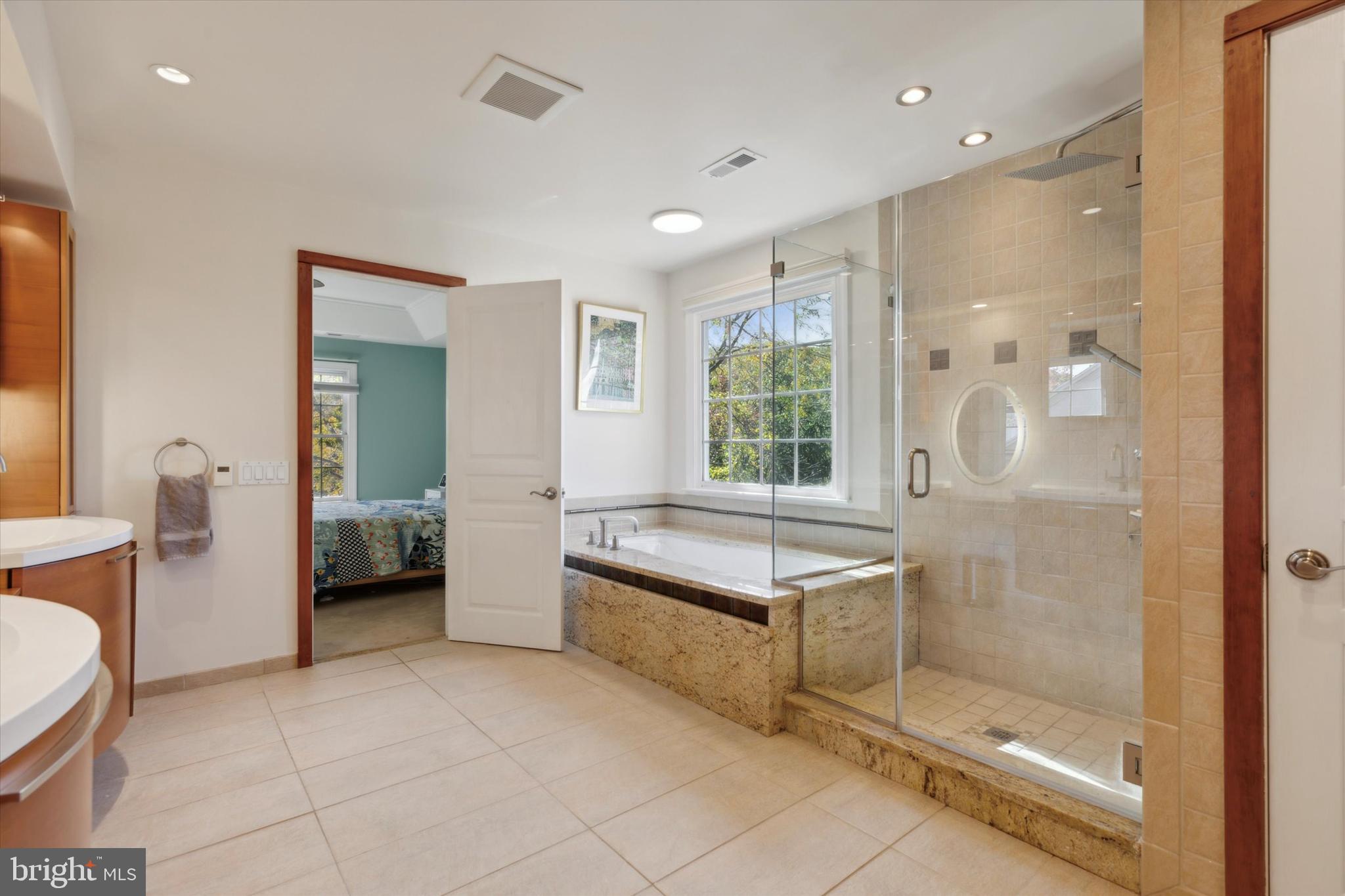 THE RESERVE - Residential