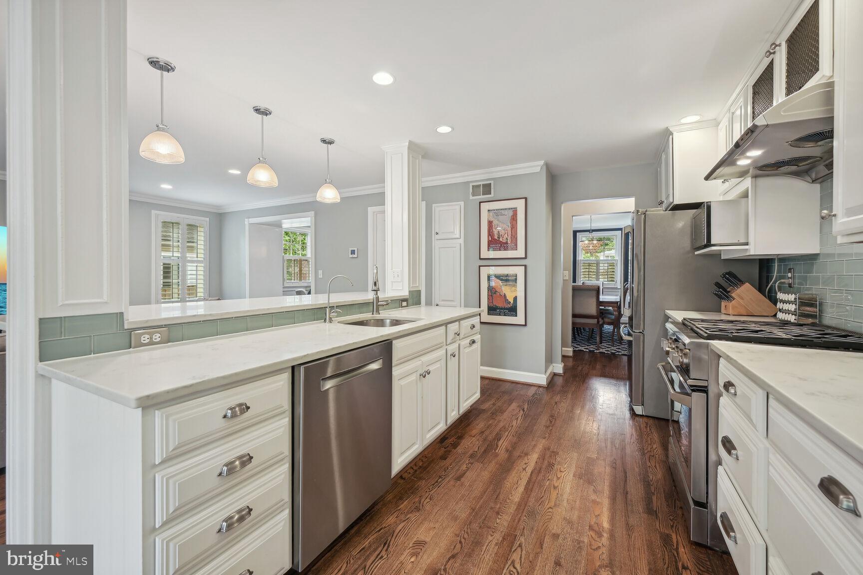 BRADMOOR - Residential