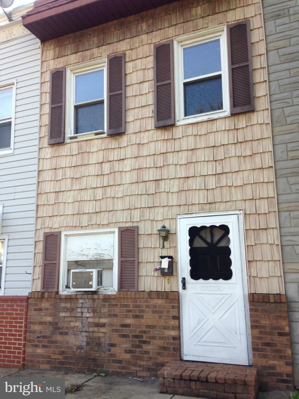 Investor Alert. Property in need of rehab.