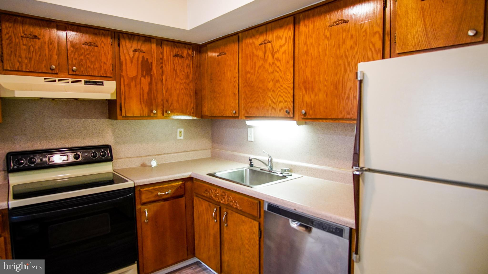 MARPLEWOODS - Residential Lease