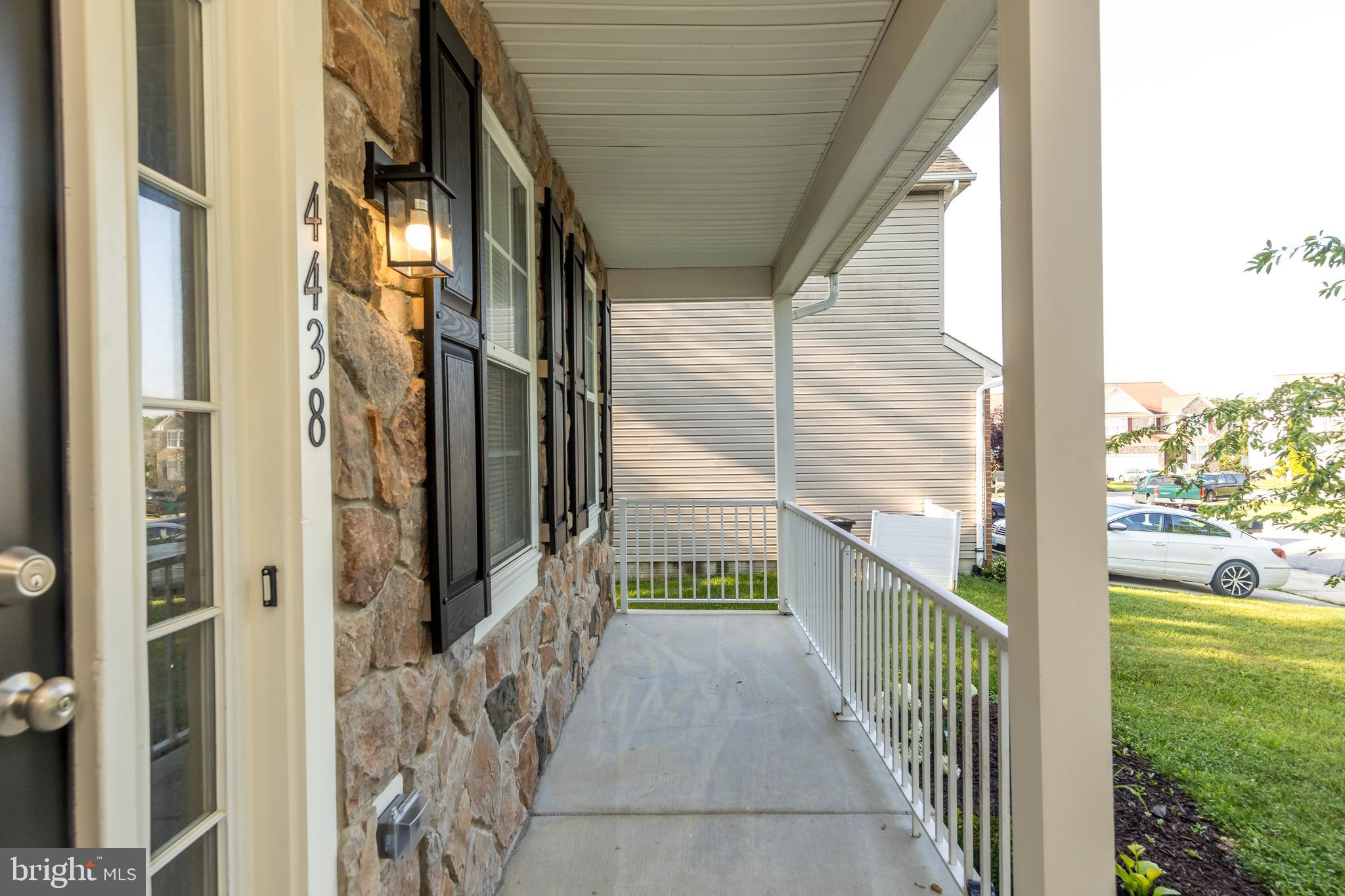 4438 KERRY COURT