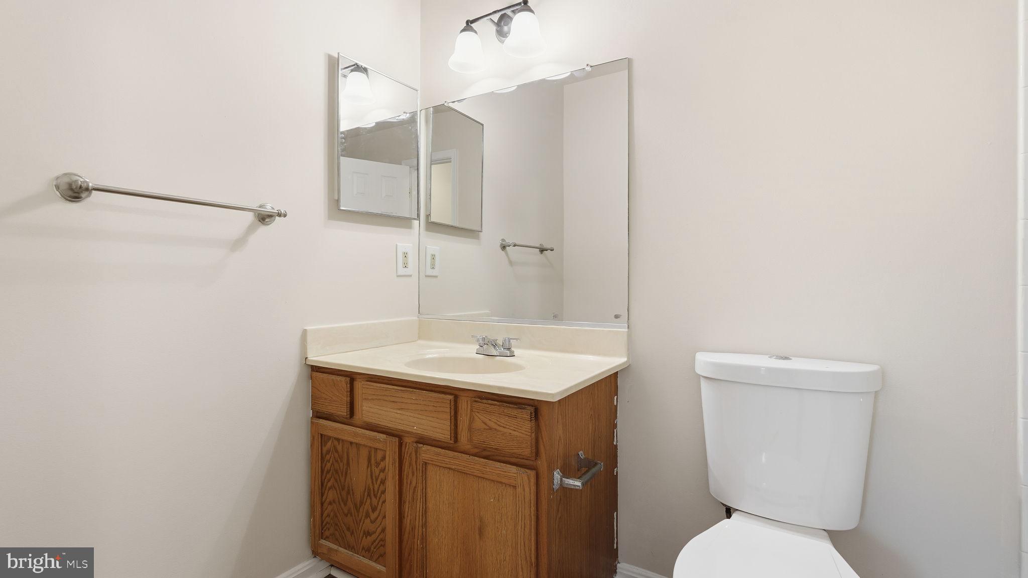 ASHLEIGH PARK - Residential Lease