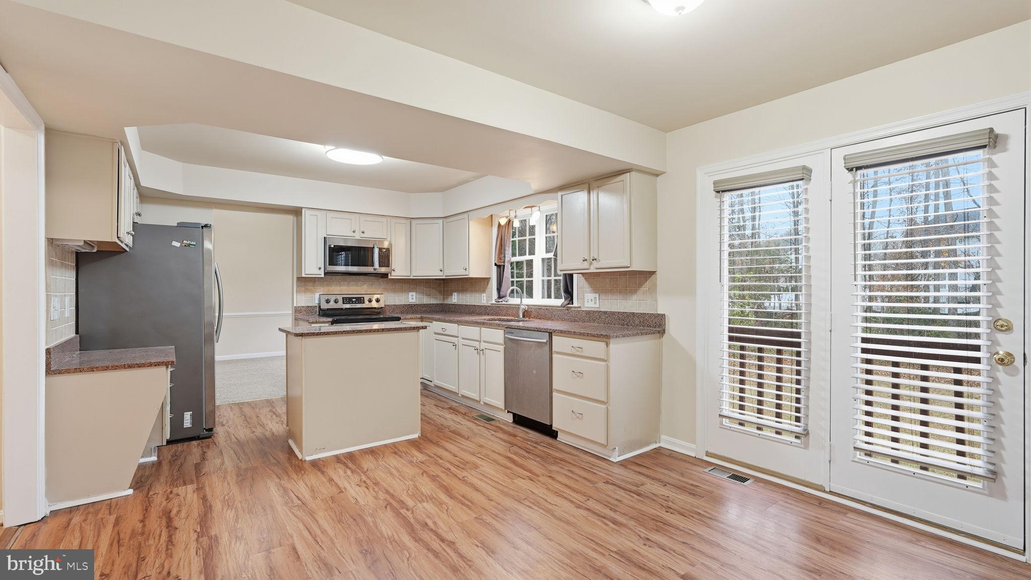 ASHLEIGH PARK - Residential Lease