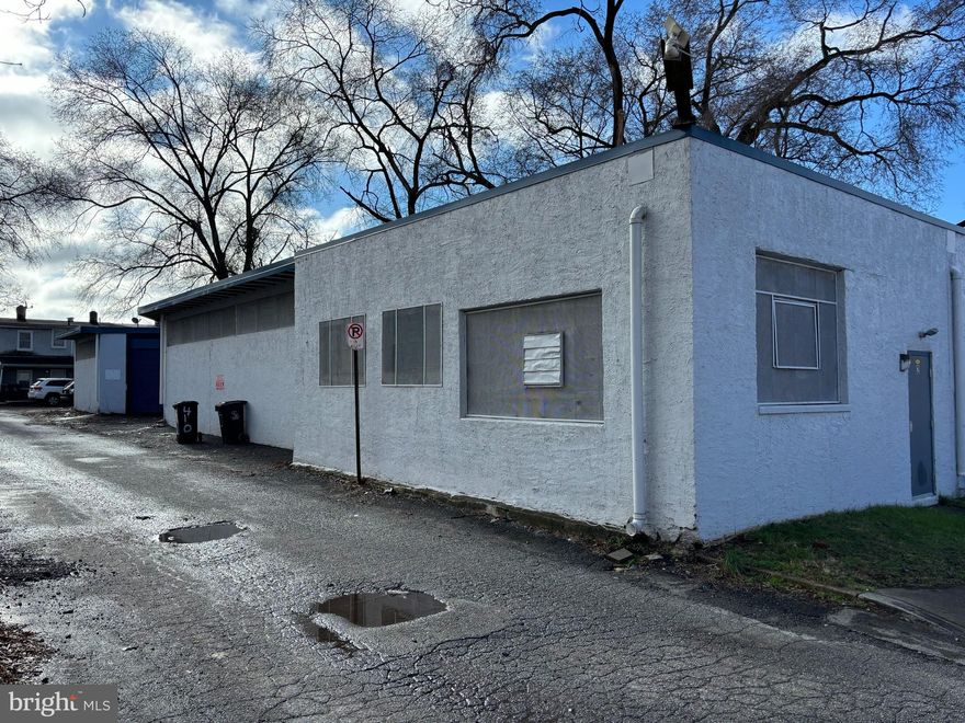 Looking for clean dry warehouse space !  This could be just what you are looking for. Also known as 943 Jackson Street . Current zoning is R-2 ,. Uses by special exception include Family daycare home, group homes, office, light manufacturing, assembly, professional offices, retail, limited restaurant, personal service shop, Church, and warehouse storage. Building has been used as a legal non conforming use for many years. Lower level has bathroom  600 square feet of storage, locker room or office space. Building offers 12 ft. ceilings and an Estimated 7818 flat warehouse space with 3 roll up doors.  Loading dock has a 10 ft. X  10 ft.  door.  And the other two garage doors are  8ft X 9 ft.  and  15'.6 ft. X 9 ft.    Close to Rt. 202 , 422 , 363, Schuylkill Expressway, I-76 & I276 (PA Turnpike), I-476 (PA Turnpike Northeast Extension)