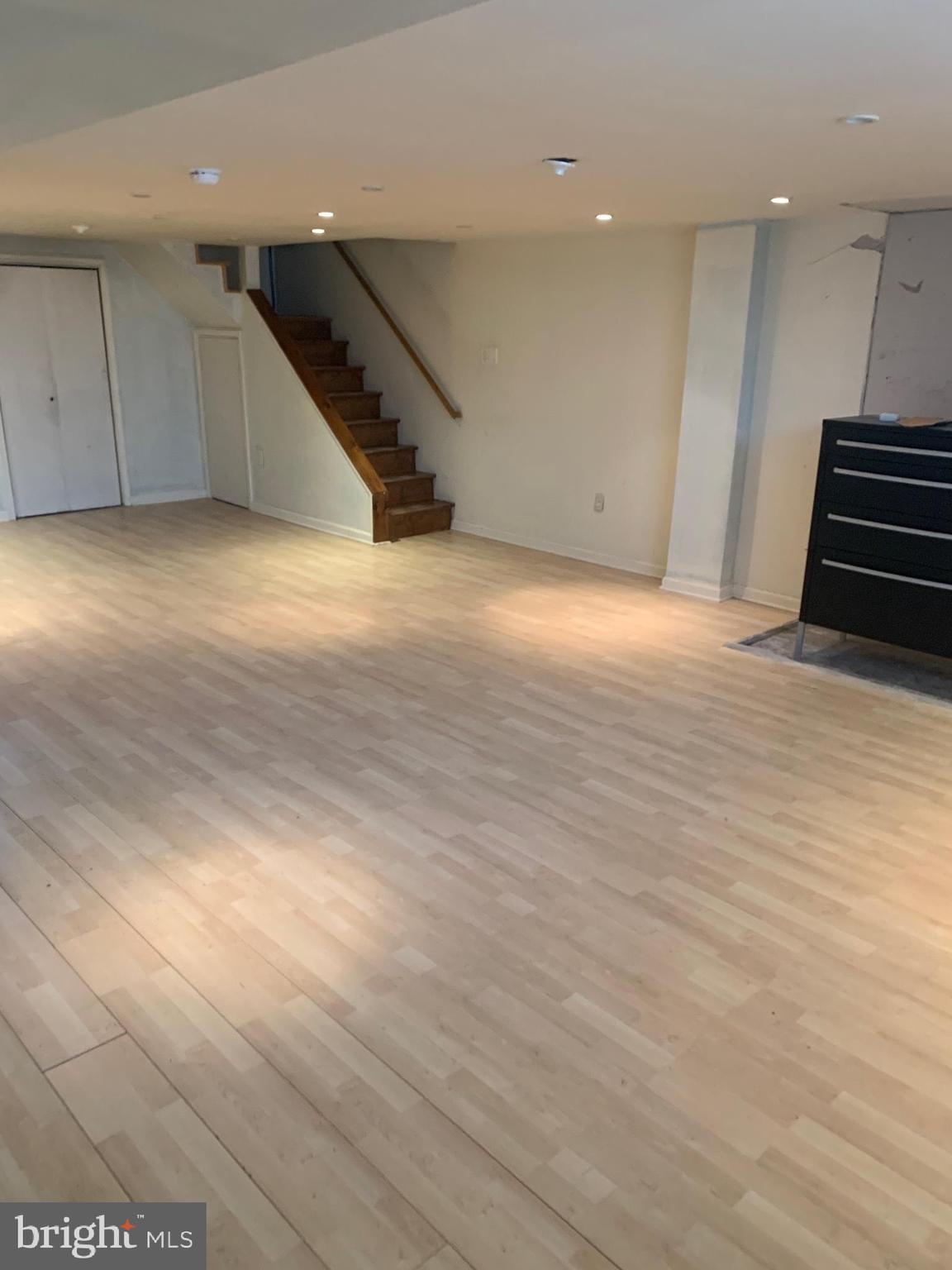 ROXBOROUGH - Residential