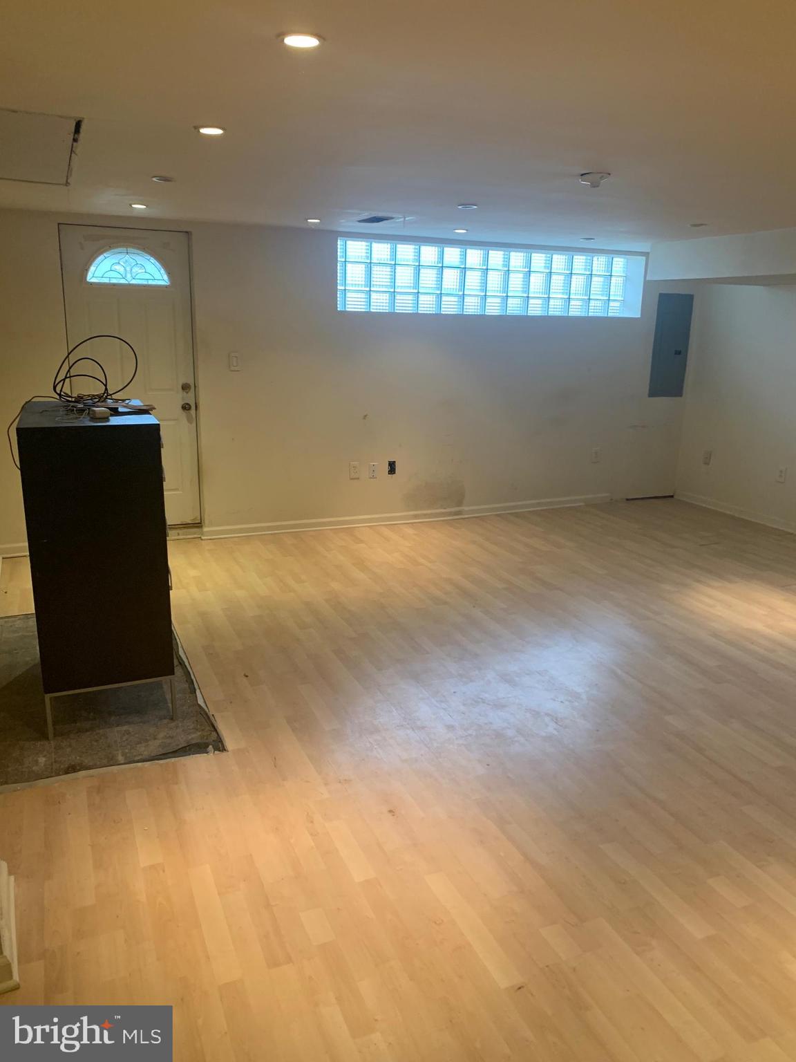 ROXBOROUGH - Residential