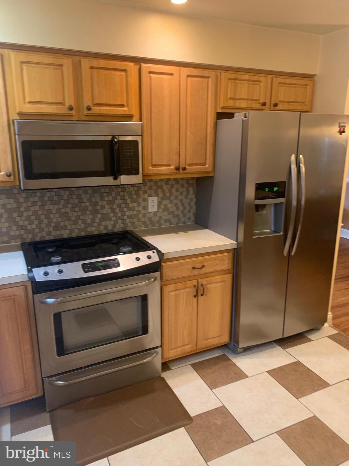 ROXBOROUGH - Residential