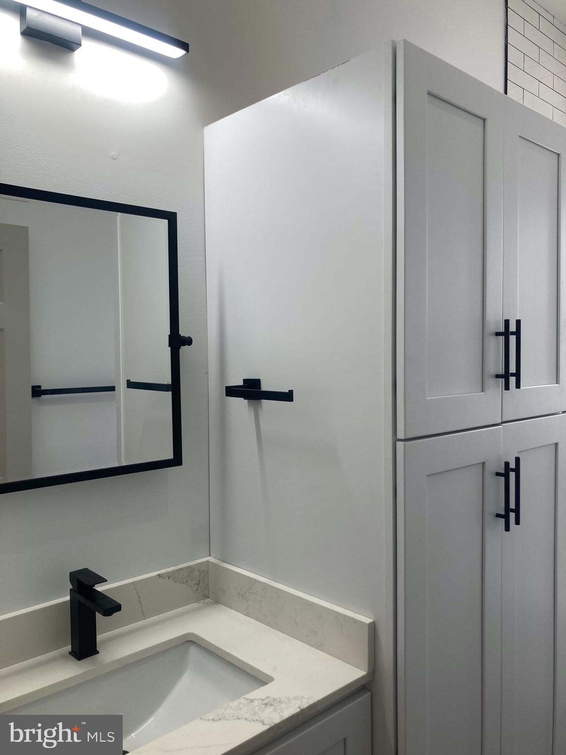 TEMPLE UNIVERSITY - Residential Lease