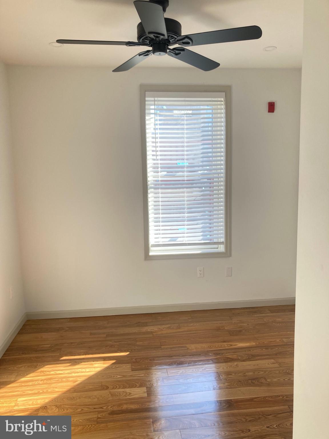 TEMPLE UNIVERSITY - Residential Lease