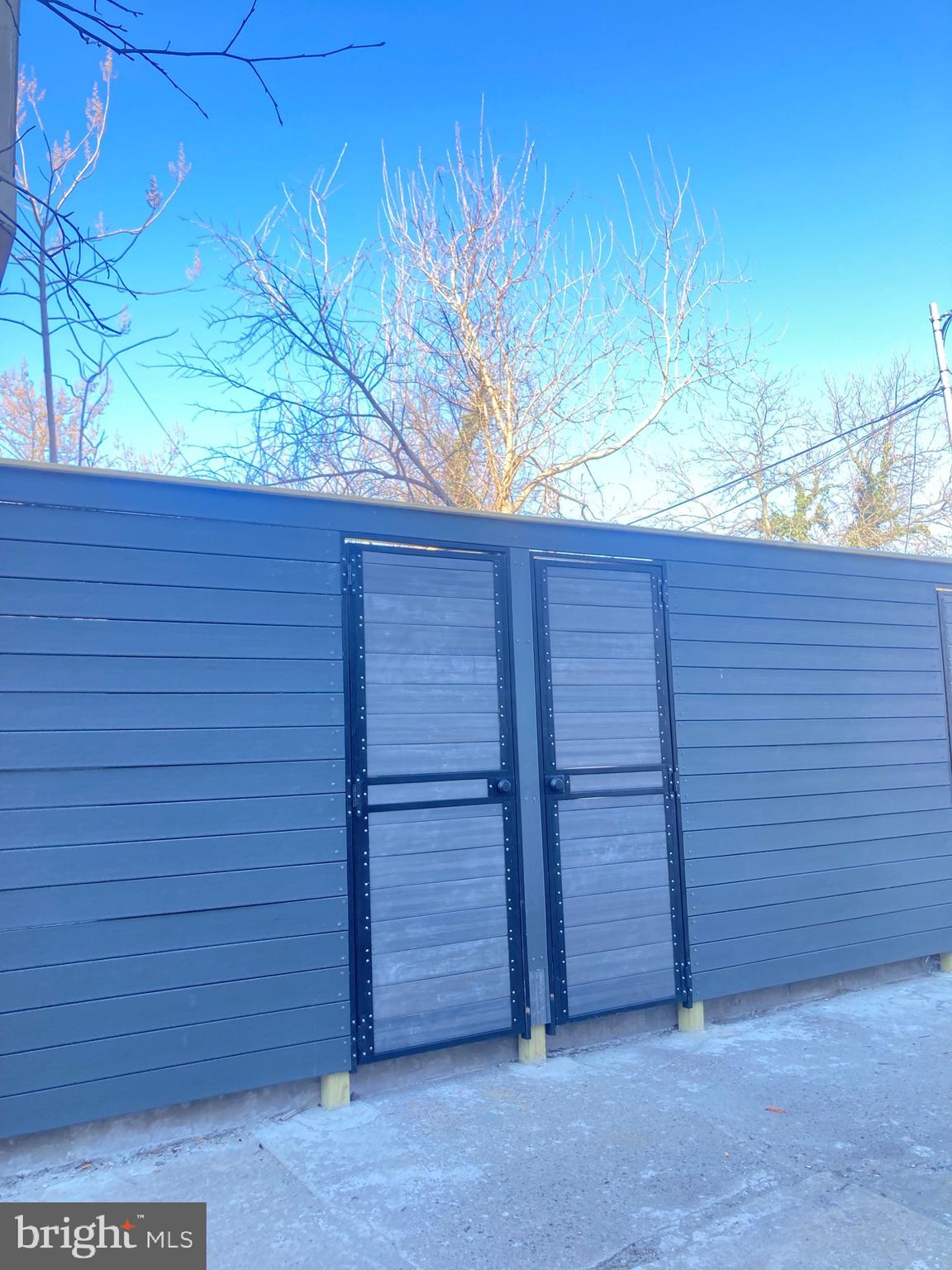 TEMPLE UNIVERSITY - Residential Lease