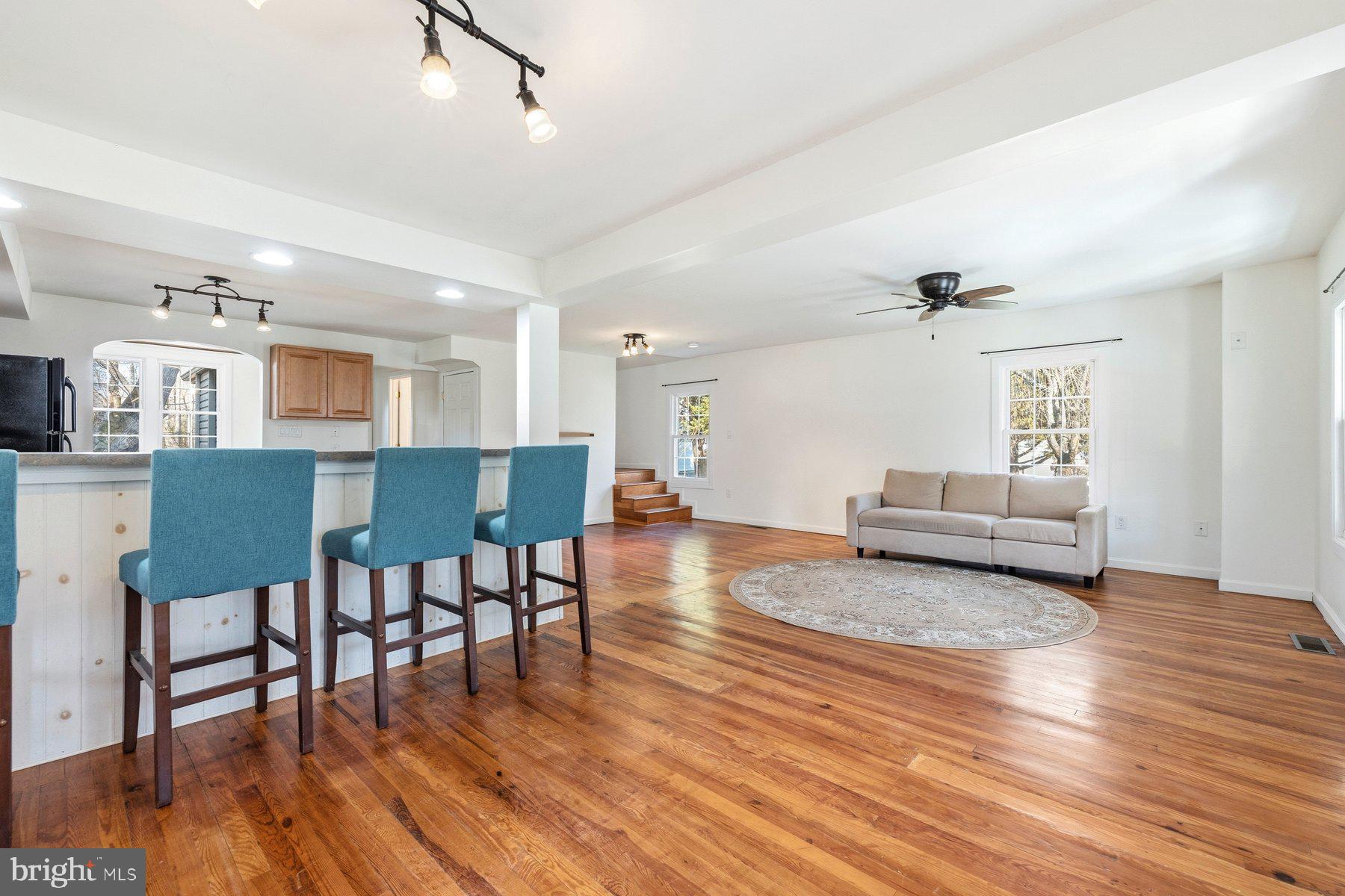 SKINNERS NECK - Residential