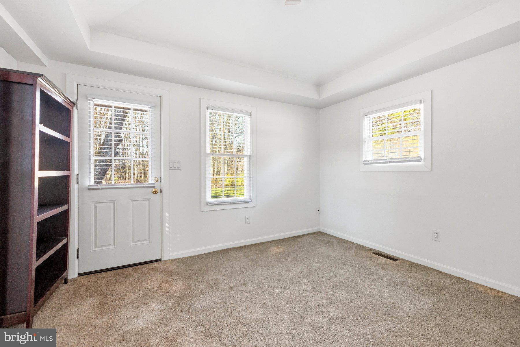 SKINNERS NECK - Residential