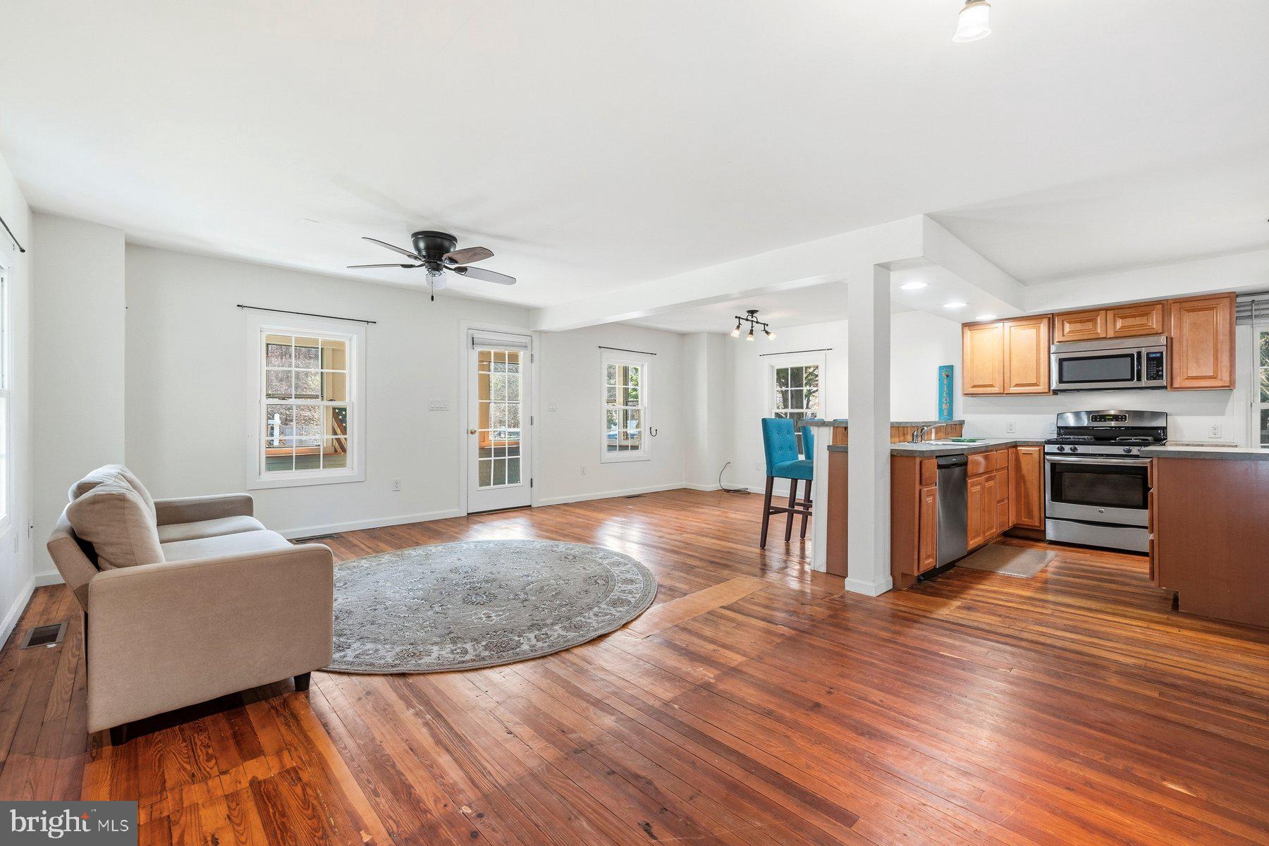 SKINNERS NECK - Residential