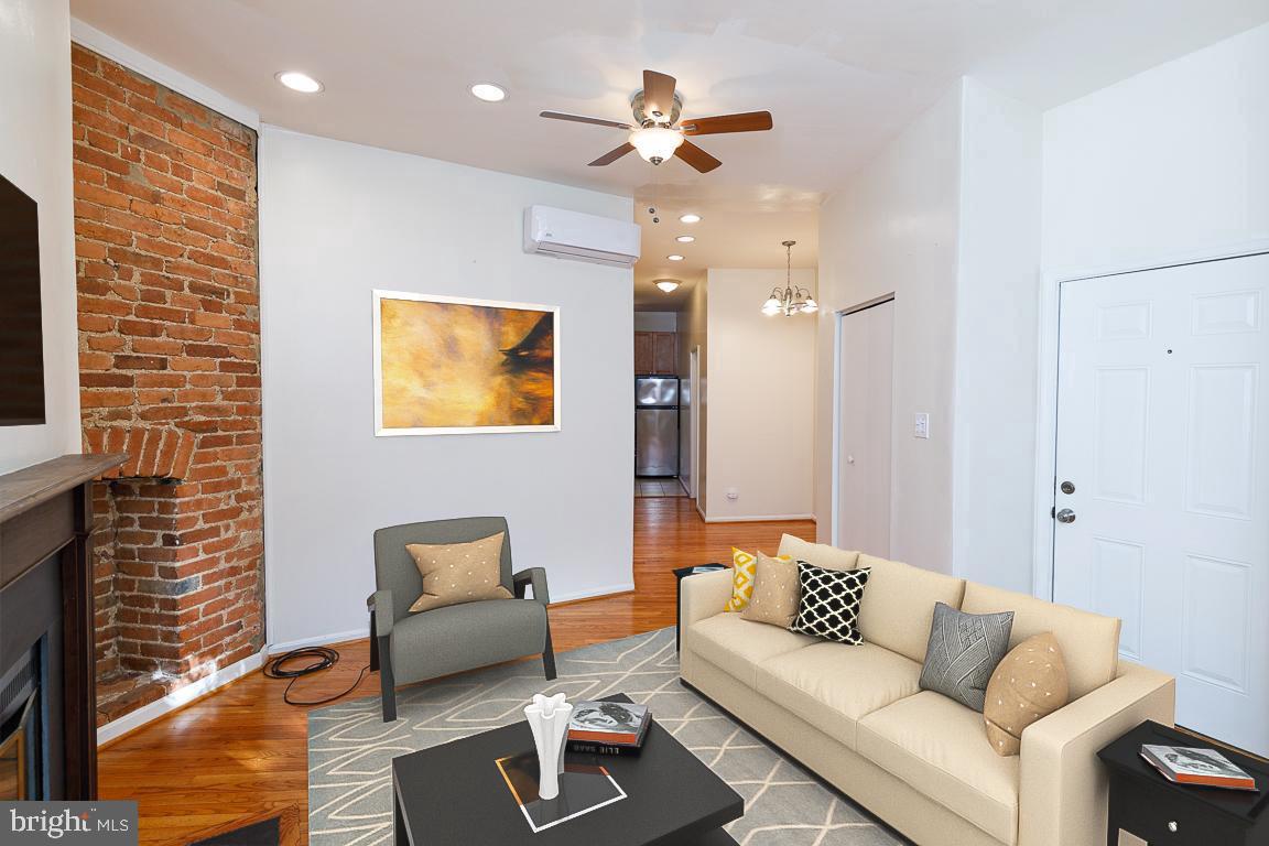 1434 POTOMAC AVENUE SE 4