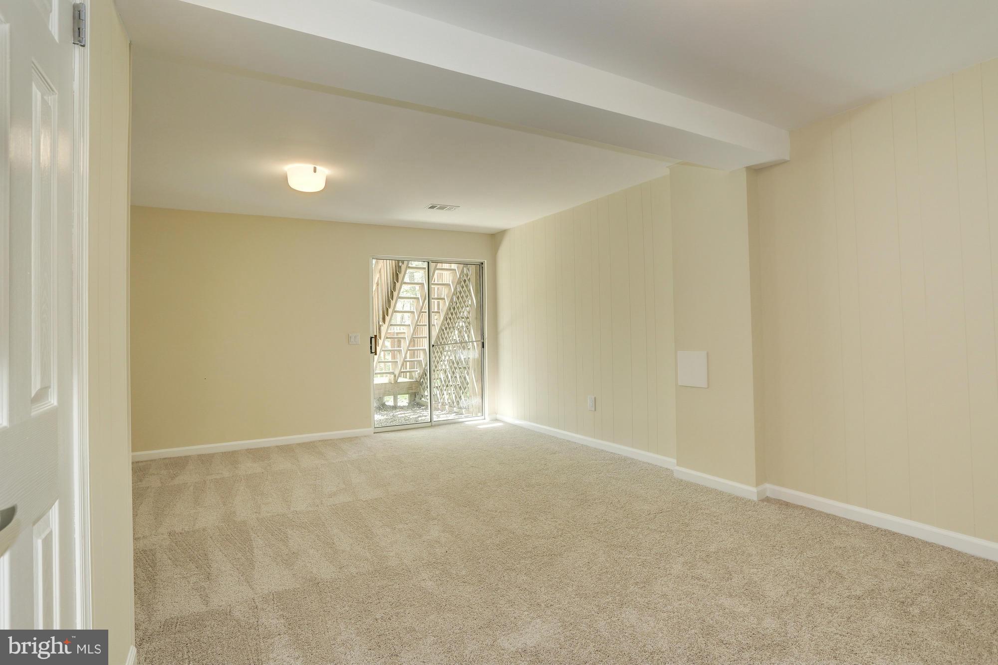 BONIFANT WOODS - Residential