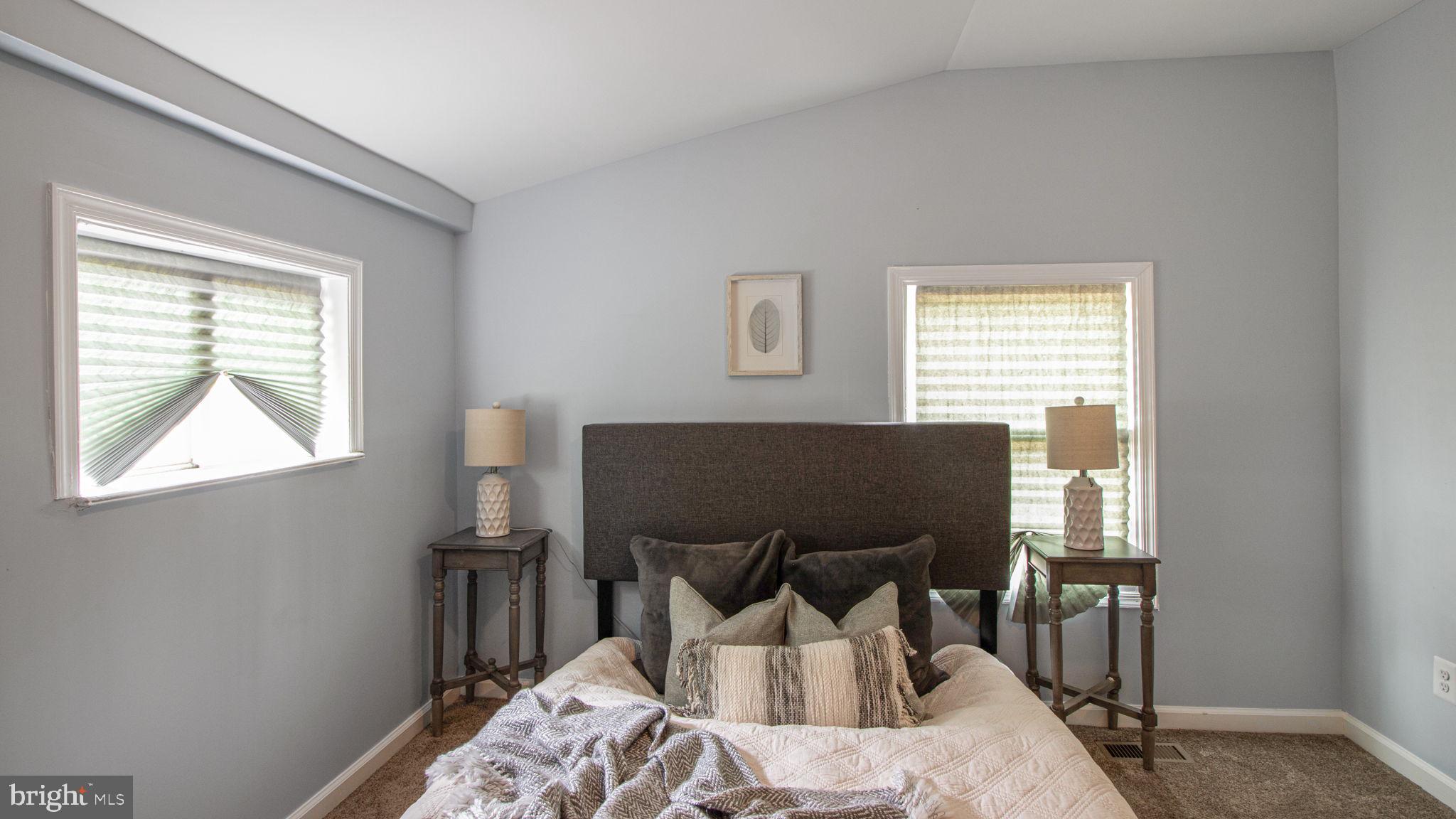 FRANKFORD - Residential