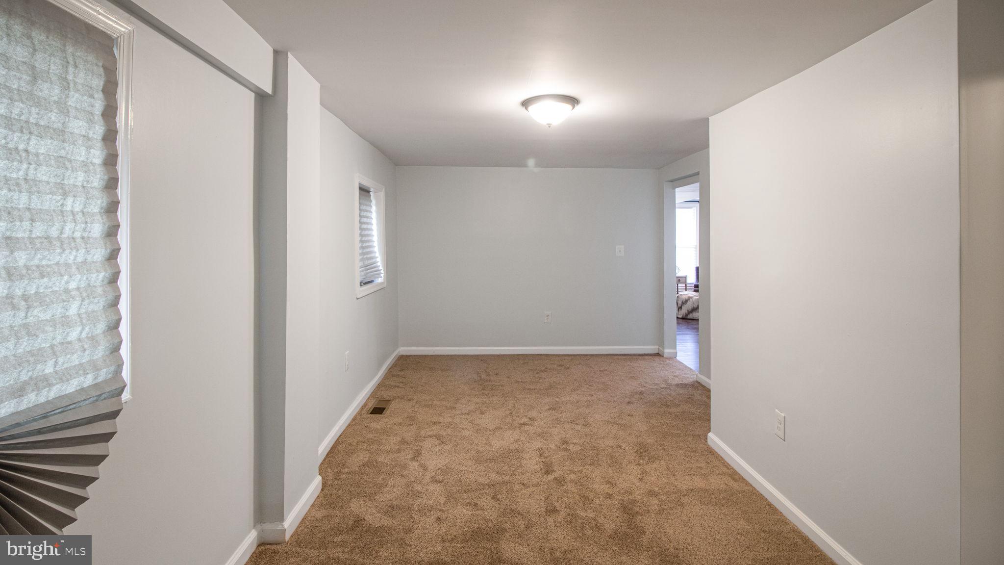 FRANKFORD - Residential