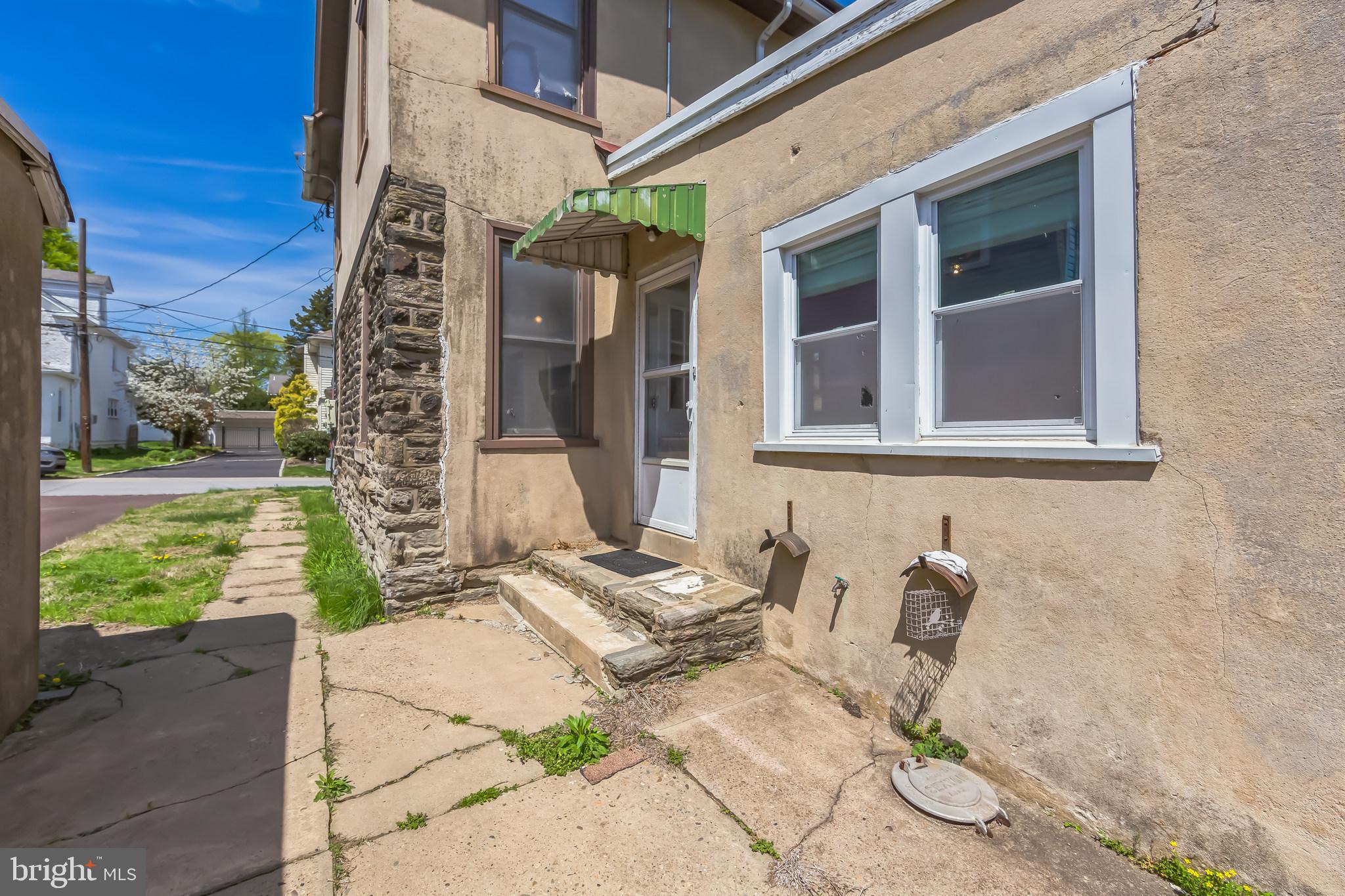 GLENSIDE - Residential