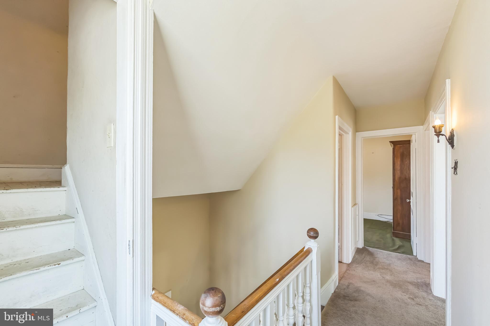 GLENSIDE - Residential