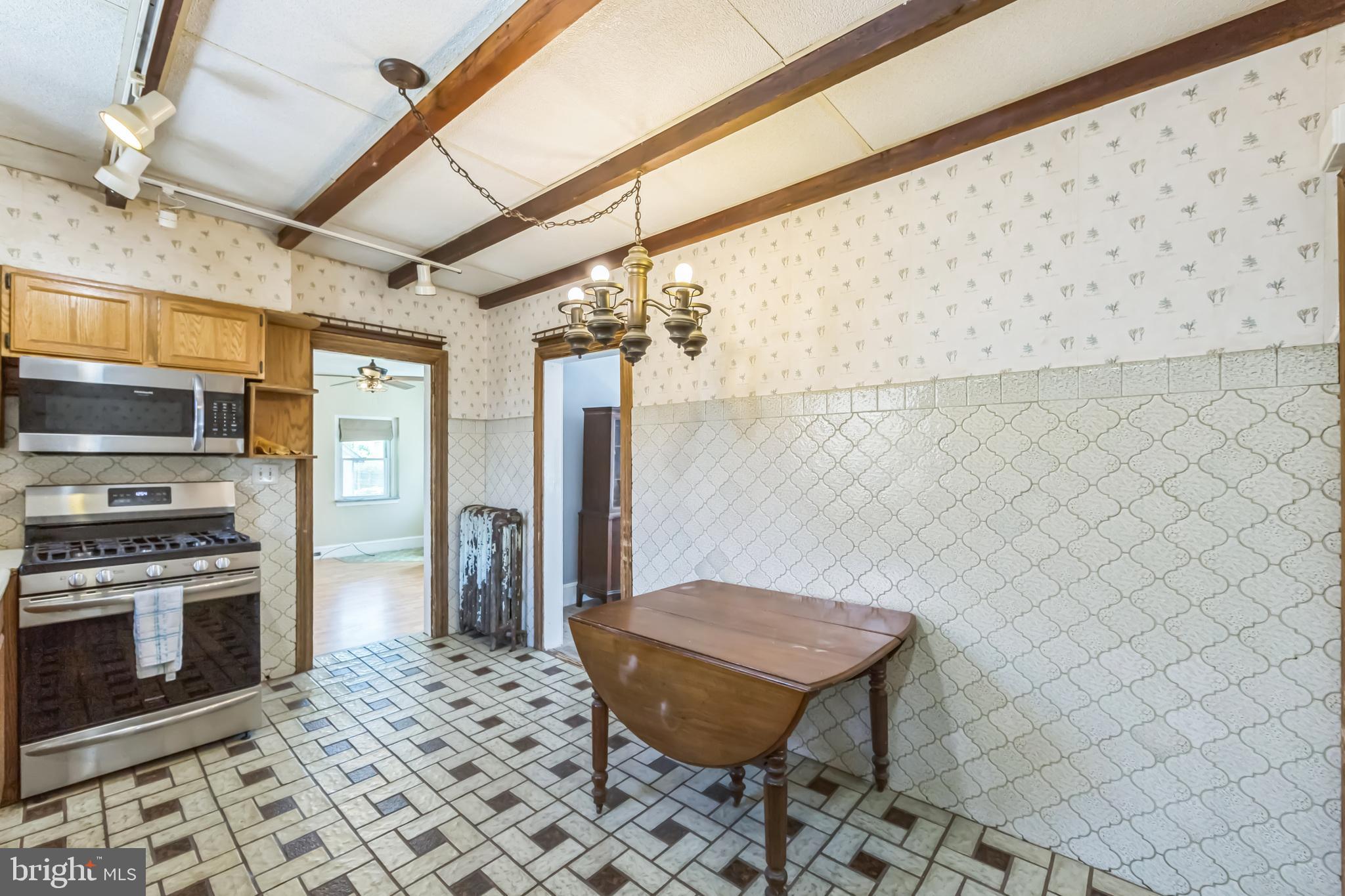 GLENSIDE - Residential