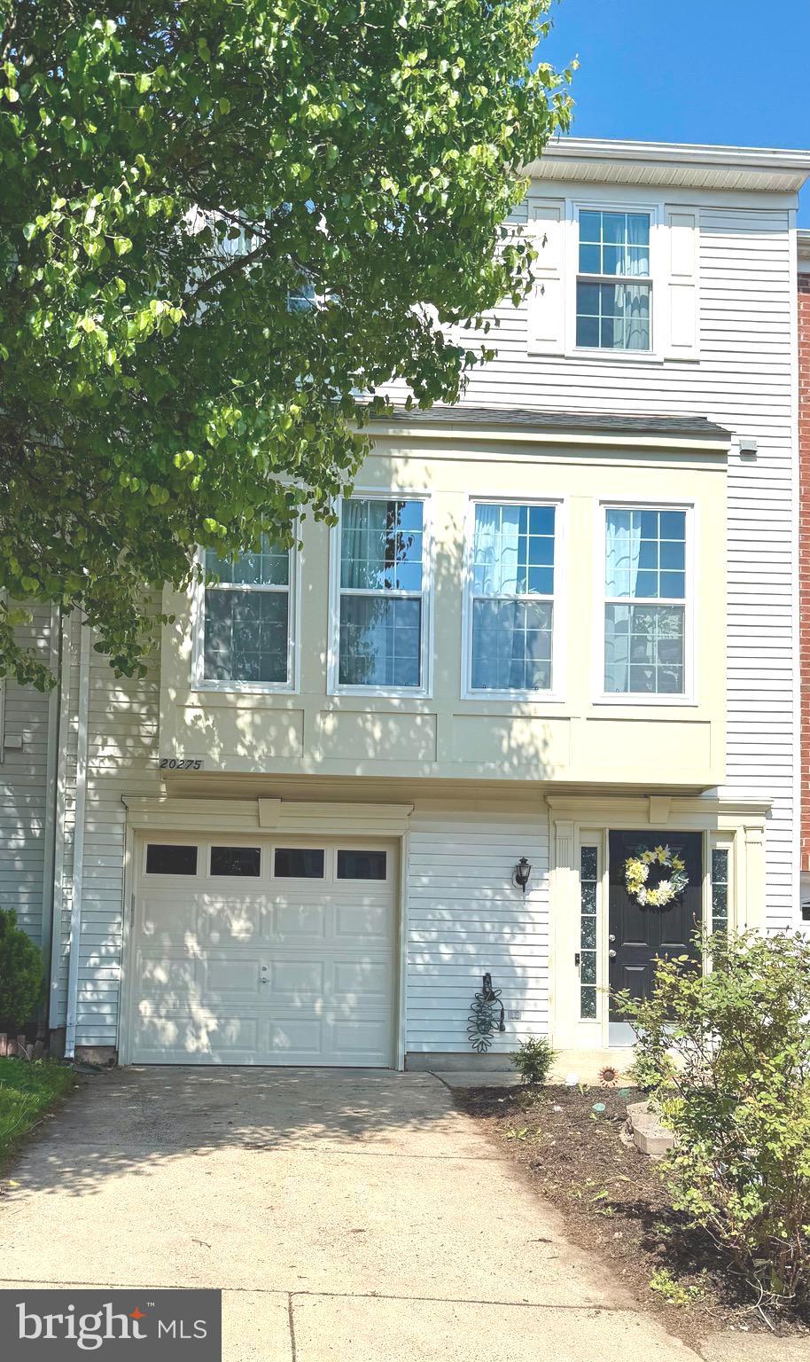 20275 GLENROBIN TERRACE