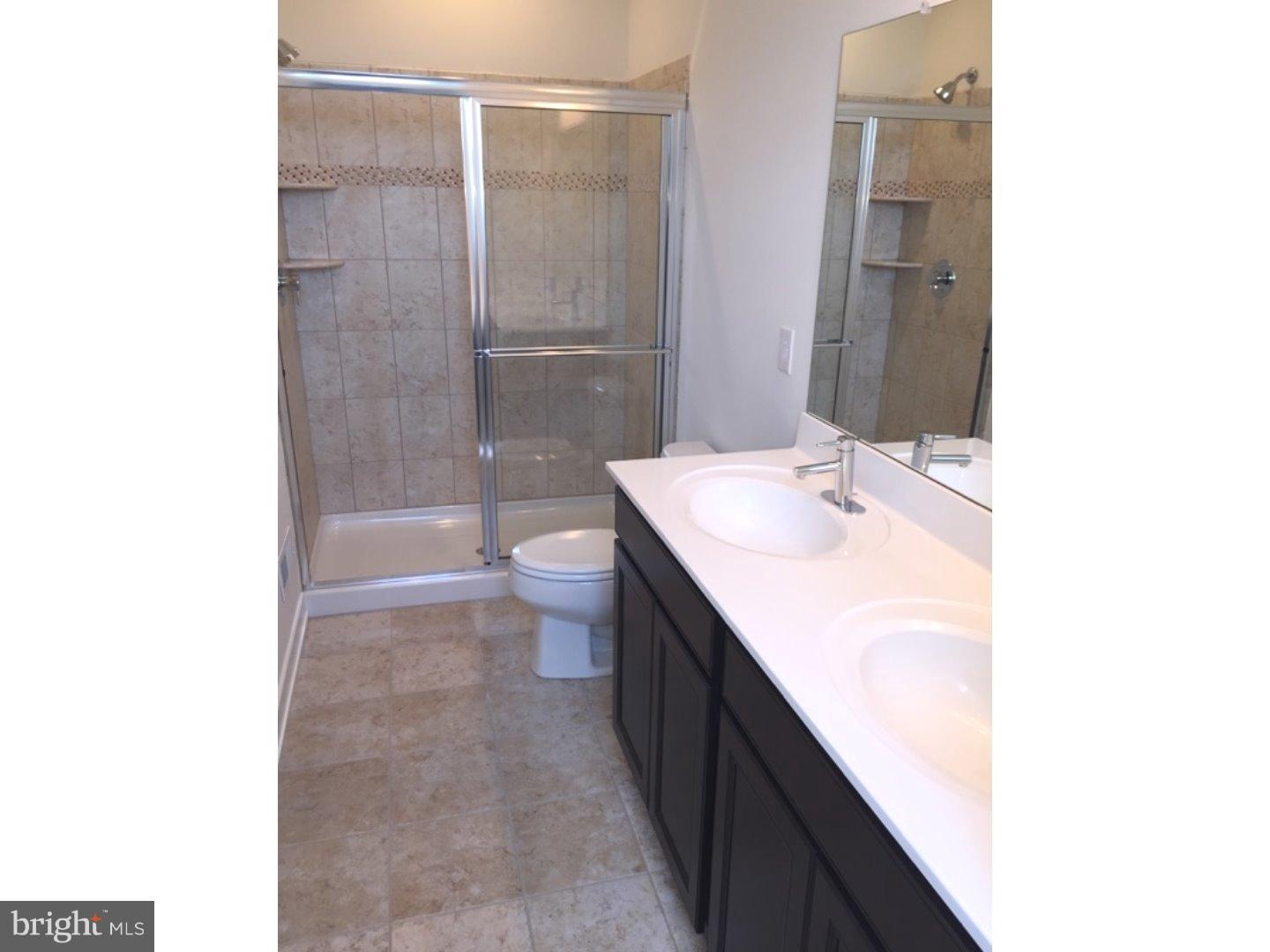 WATERSIDE - Residential