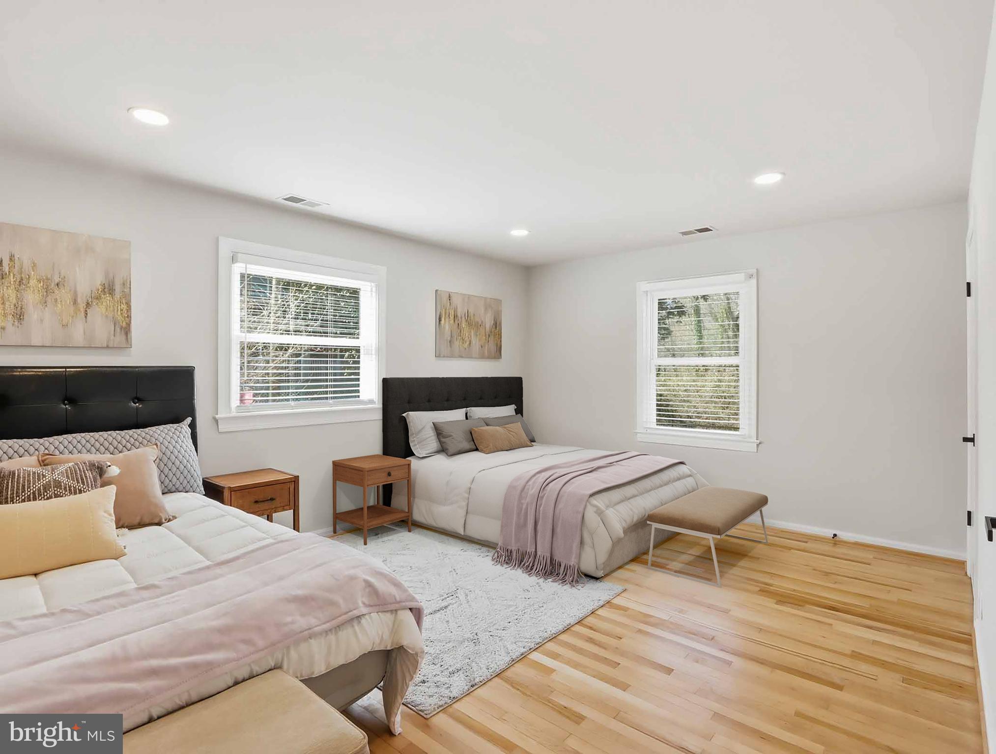 ANNANDALE ACRES - Residential