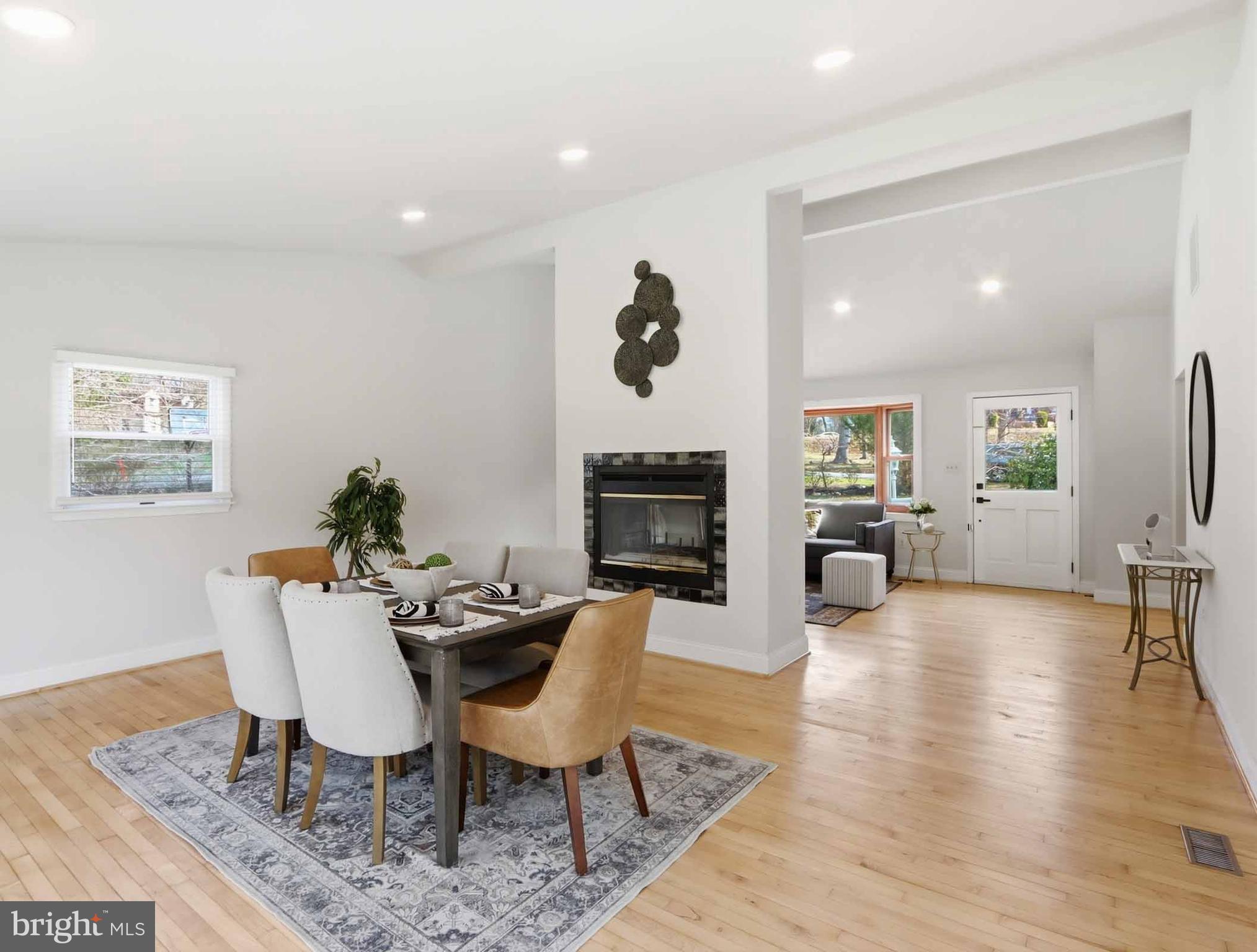 ANNANDALE ACRES - Residential