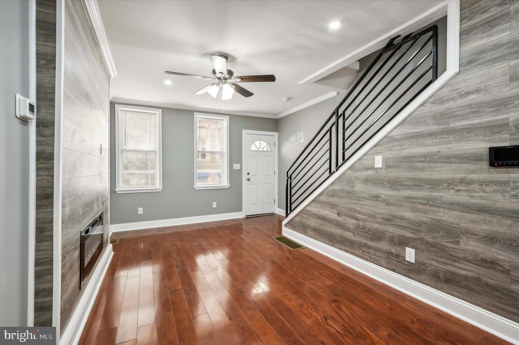 OLDE KENSINGTON - Residential Lease