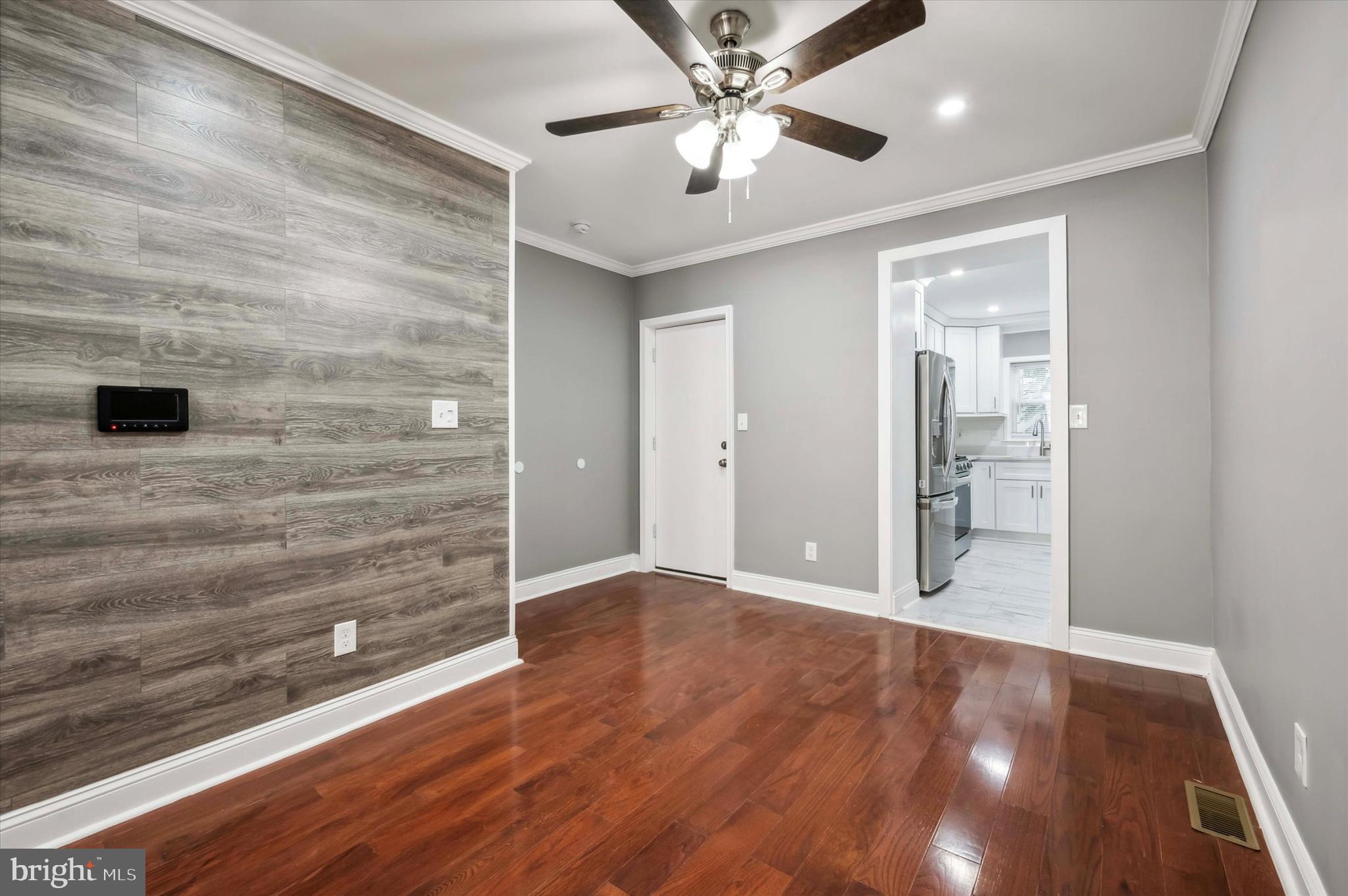 OLDE KENSINGTON - Residential Lease