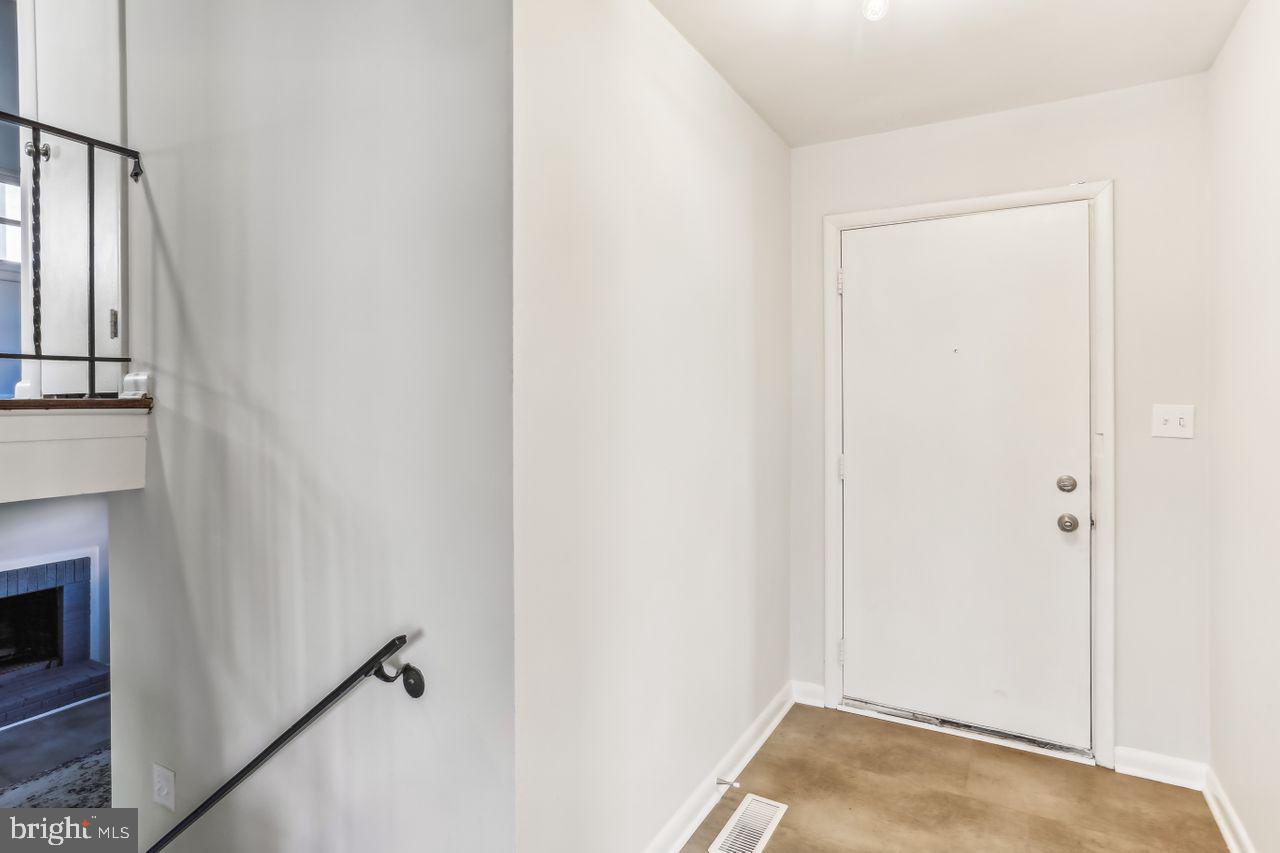 DRESDEN GREEN - Residential