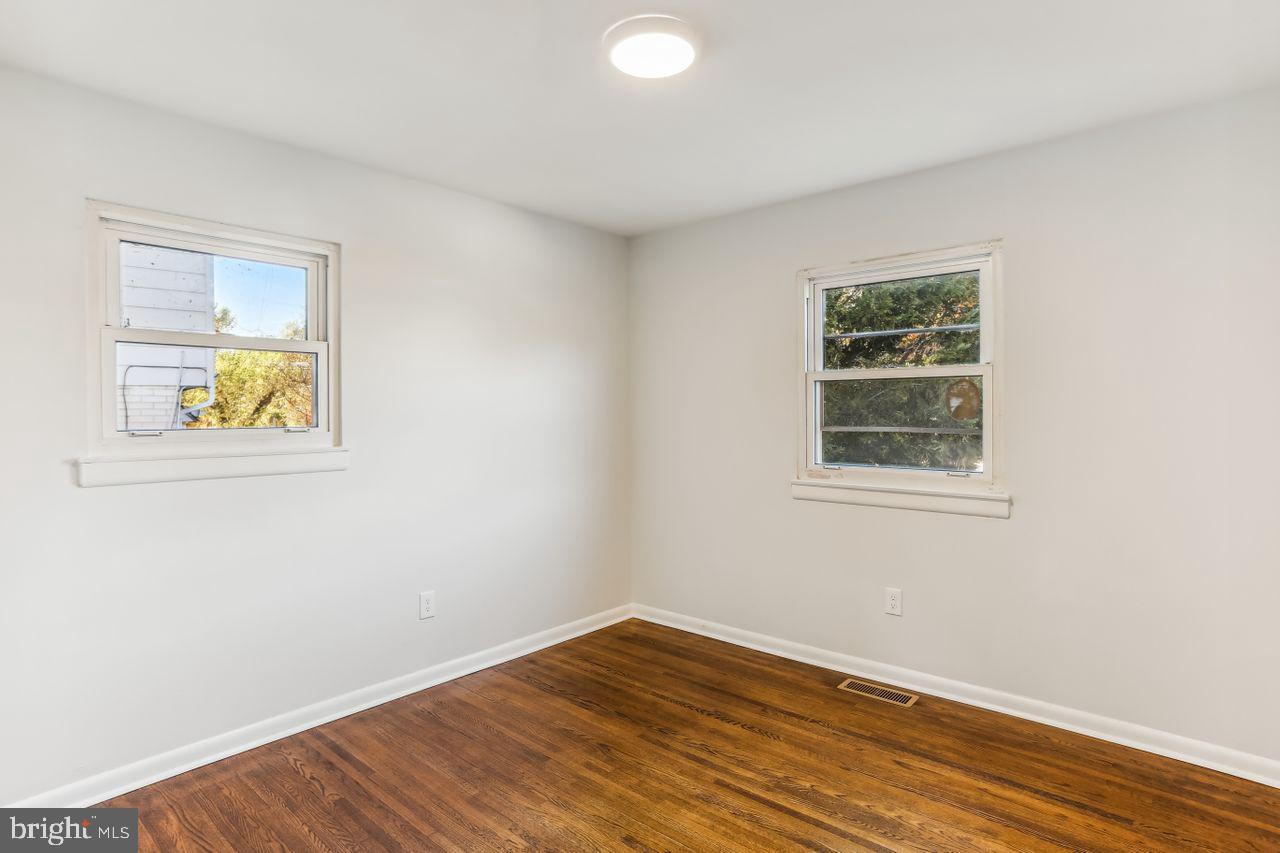 DRESDEN GREEN - Residential