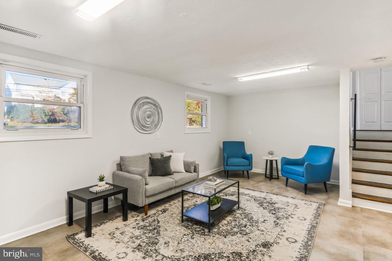 DRESDEN GREEN - Residential