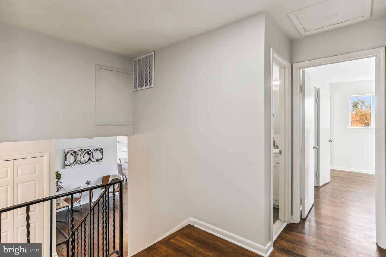 DRESDEN GREEN - Residential