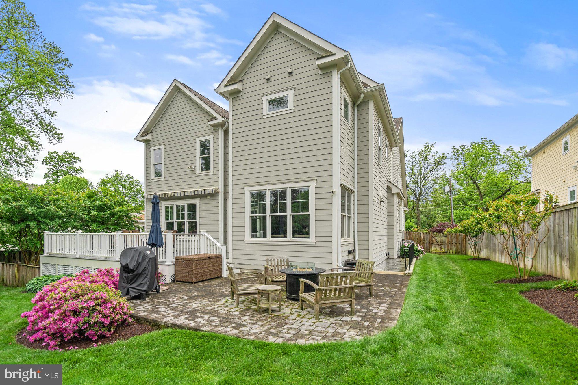 WINDOVER HEIGHTS - Residential