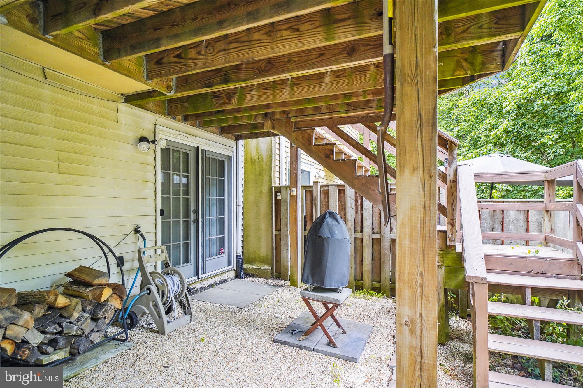 GUNNERS LAKE VILLAGE - Residential Lease