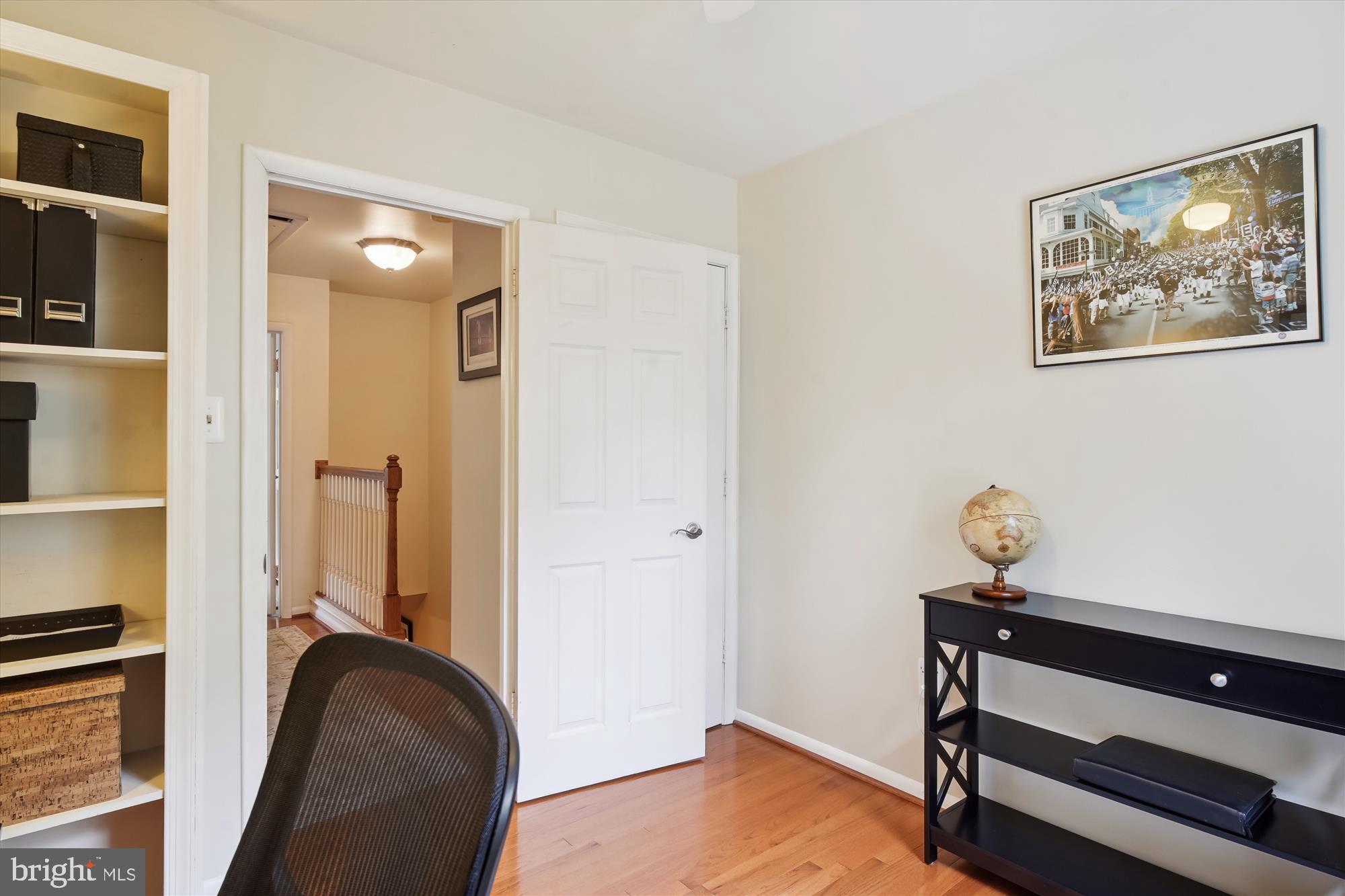 GUNNERS LAKE VILLAGE - Residential Lease