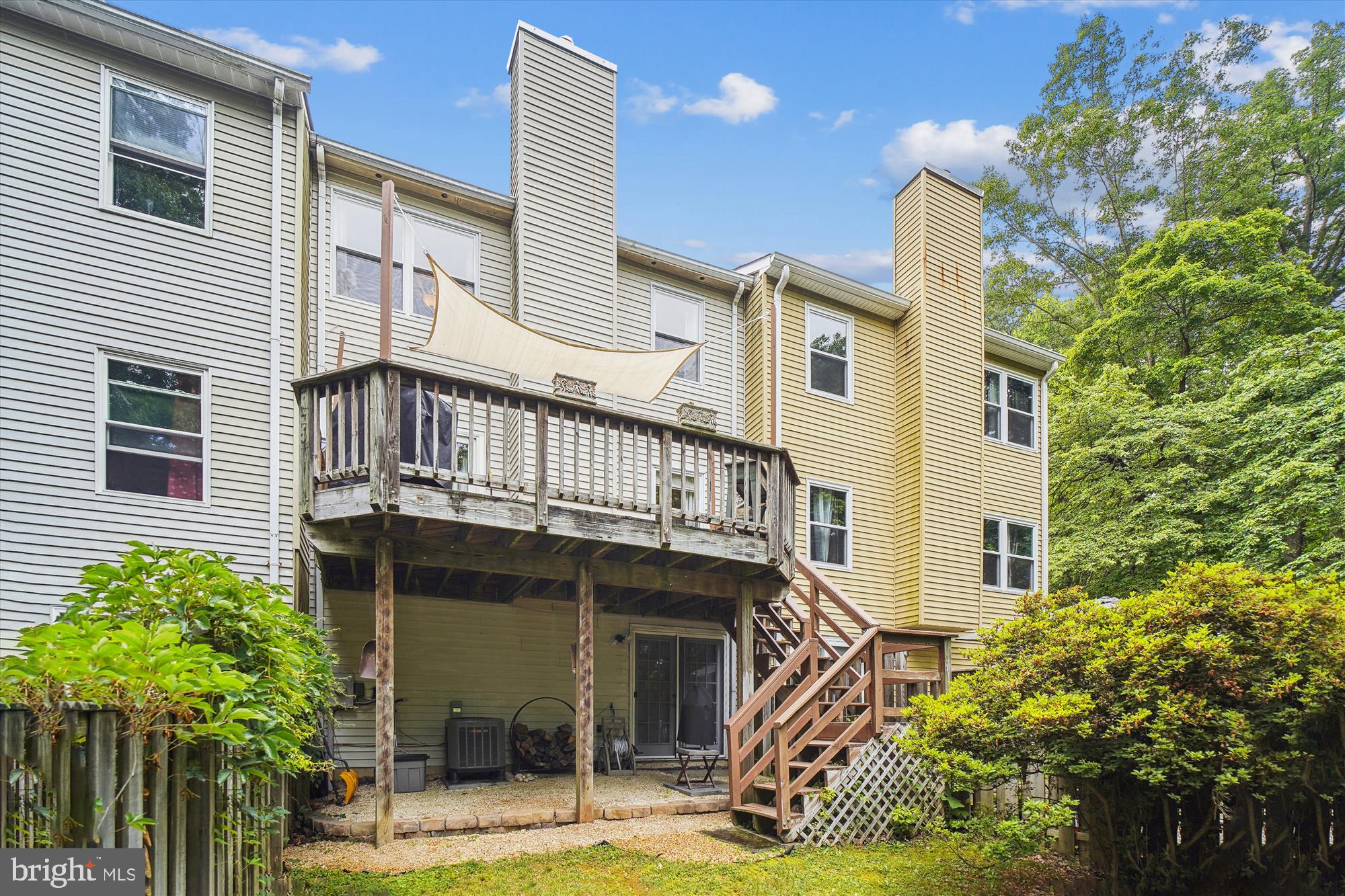 GUNNERS LAKE VILLAGE - Residential Lease