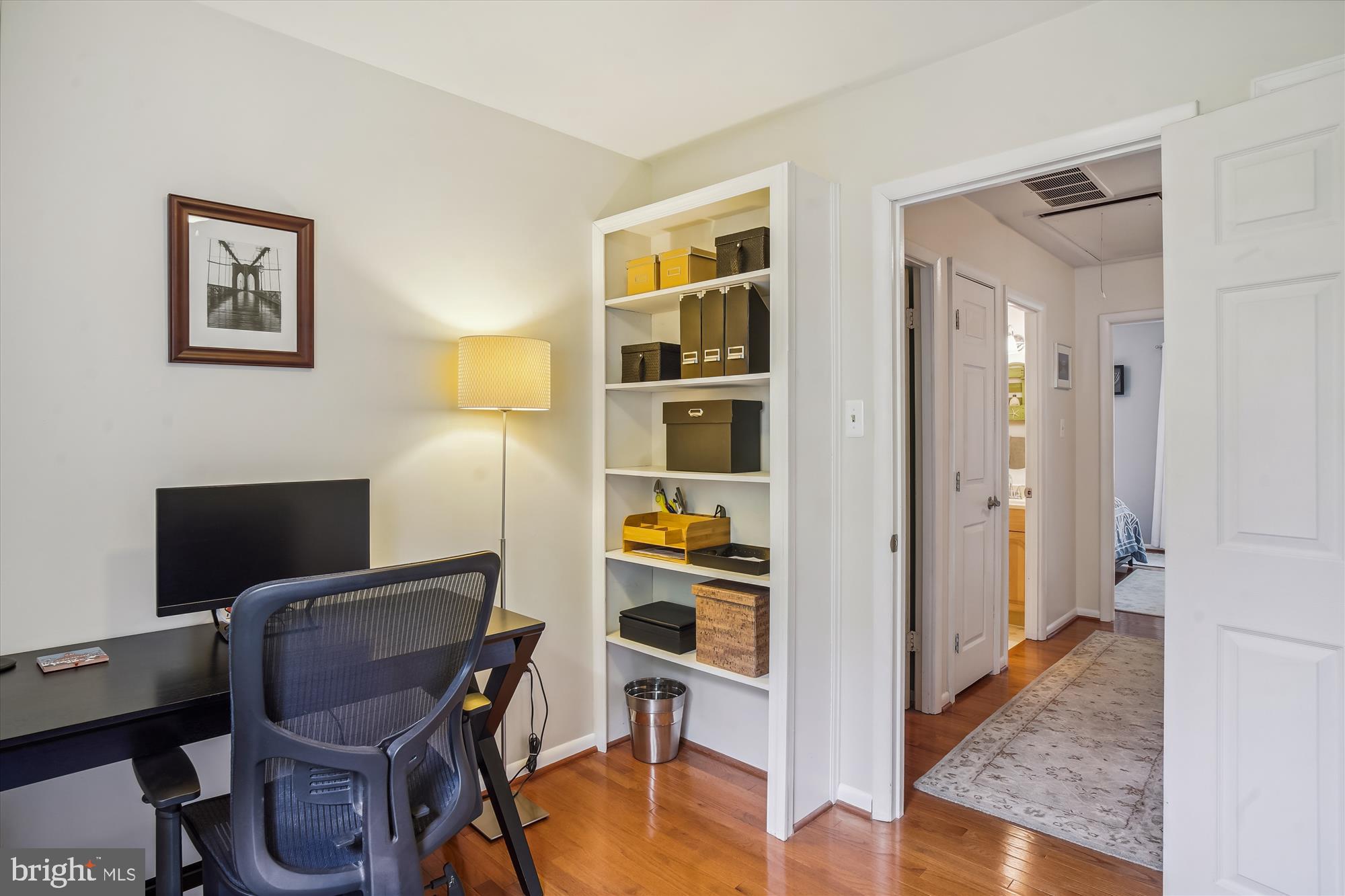 GUNNERS LAKE VILLAGE - Residential Lease