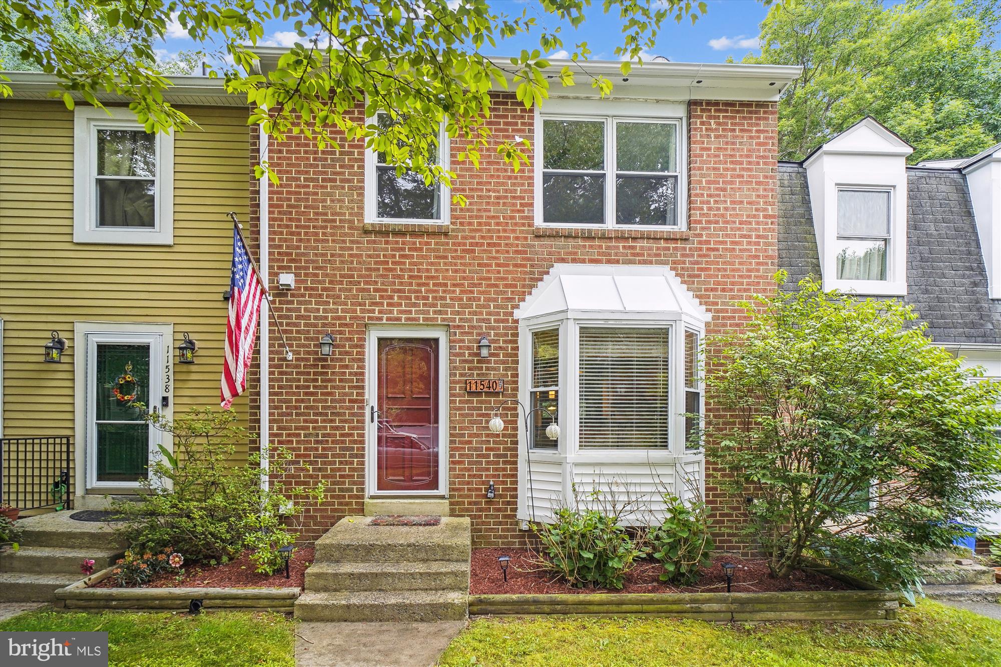 GUNNERS LAKE VILLAGE - Residential Lease