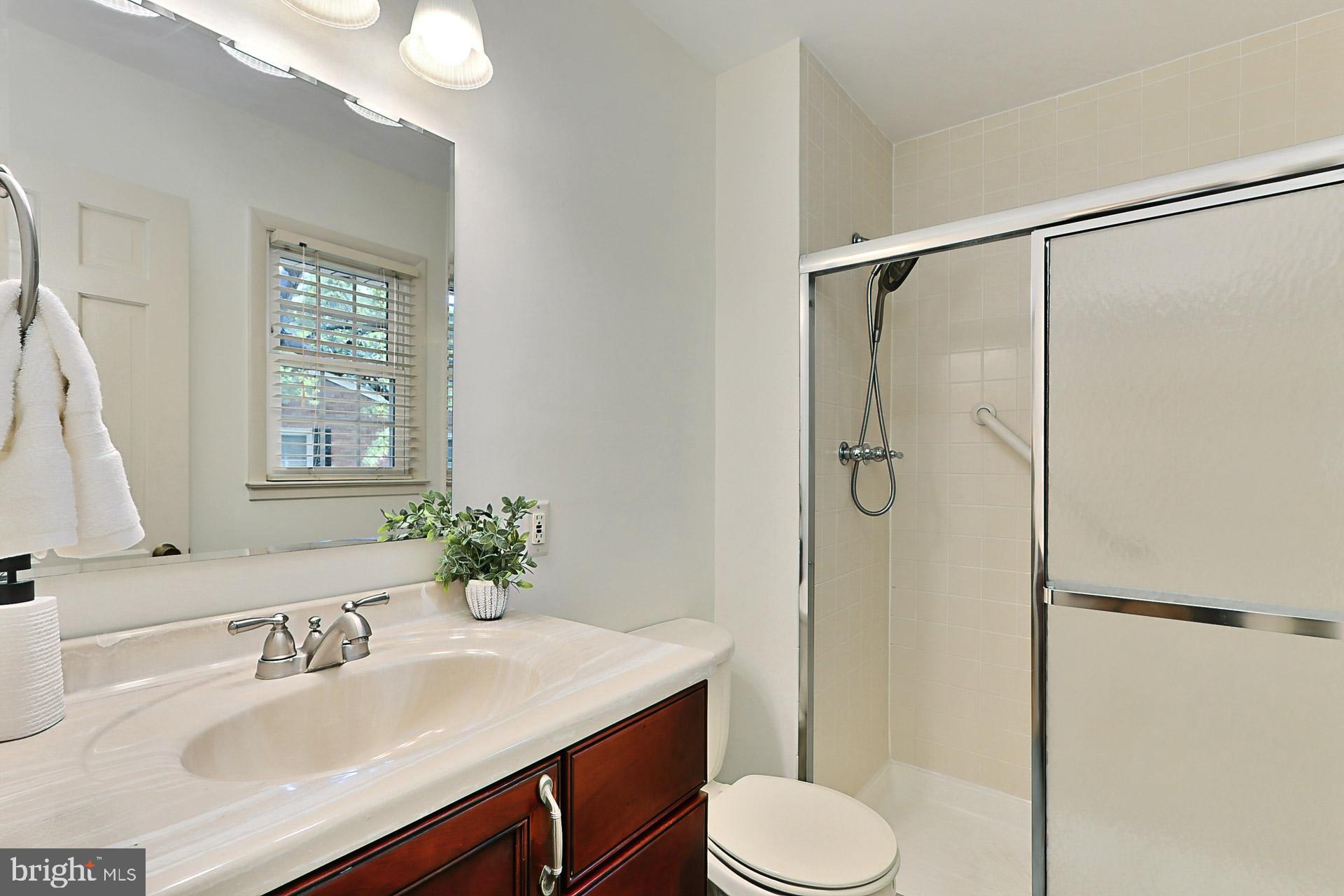 WEST SPRINGFIELD - Residential