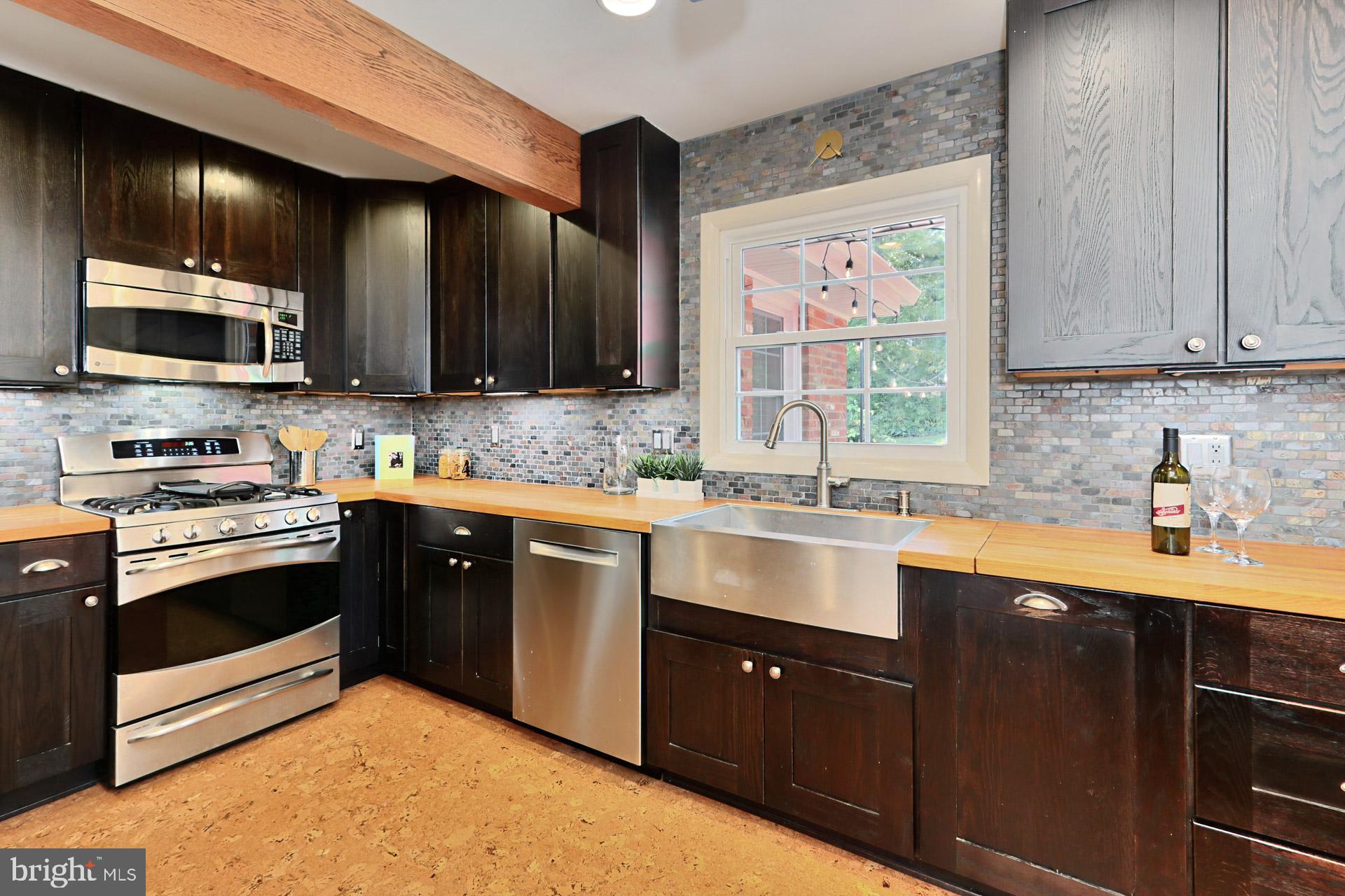 WEST SPRINGFIELD - Residential