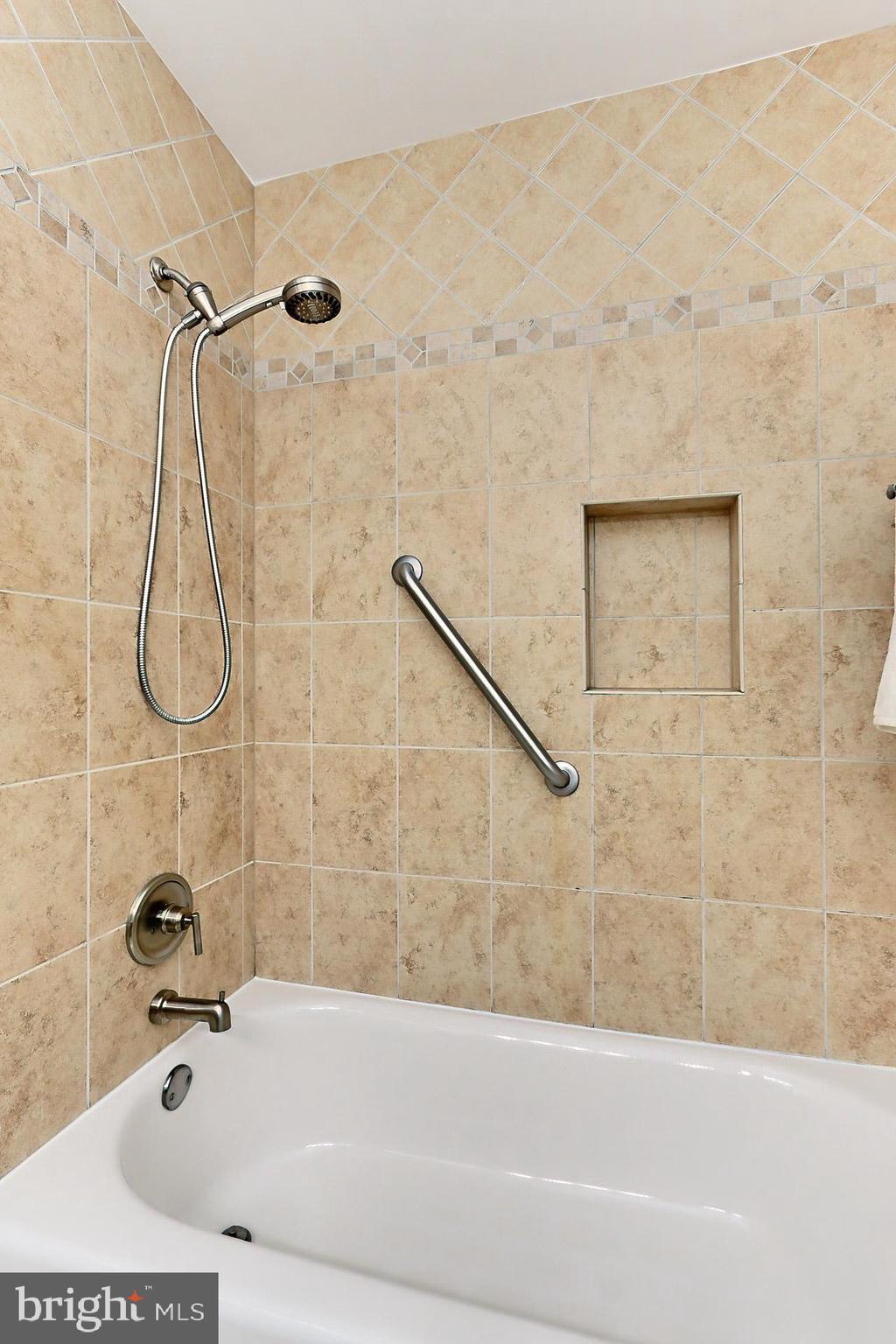 WEST SPRINGFIELD - Residential