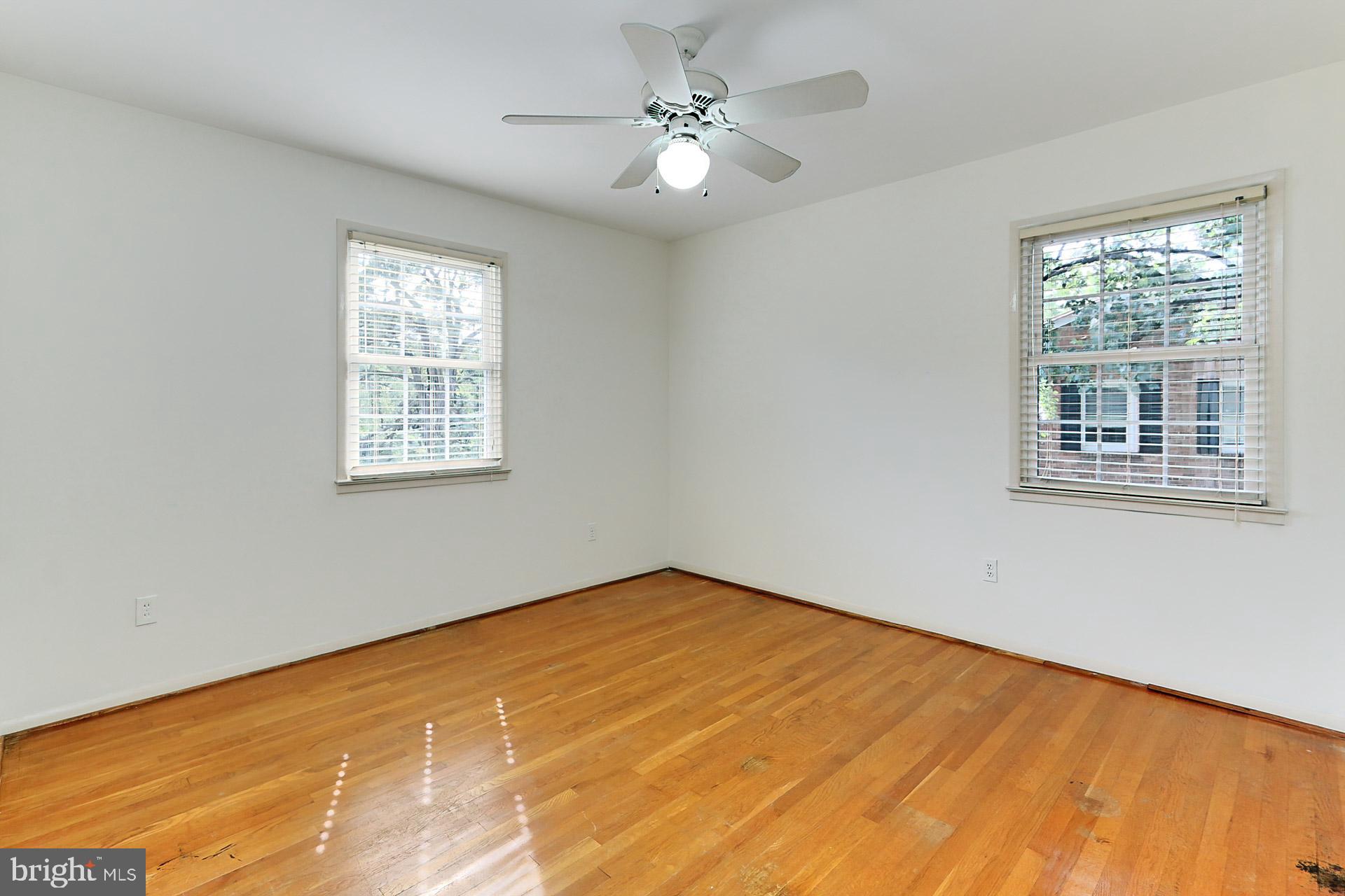 WEST SPRINGFIELD - Residential