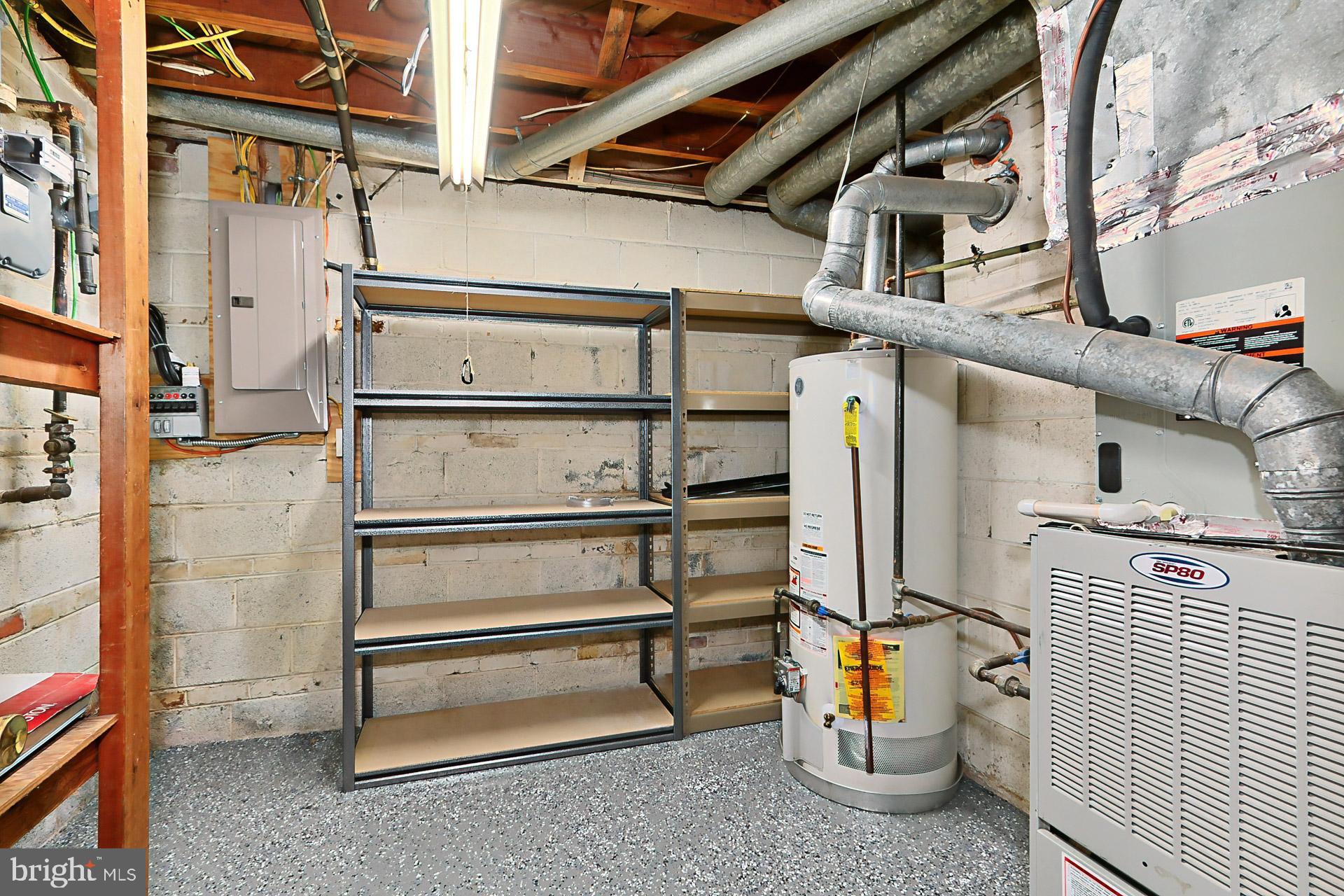 WEST SPRINGFIELD - Residential