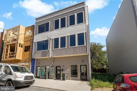 1625 POINT BREEZE AVENUE 27 PHILADELPHIA PA 19145