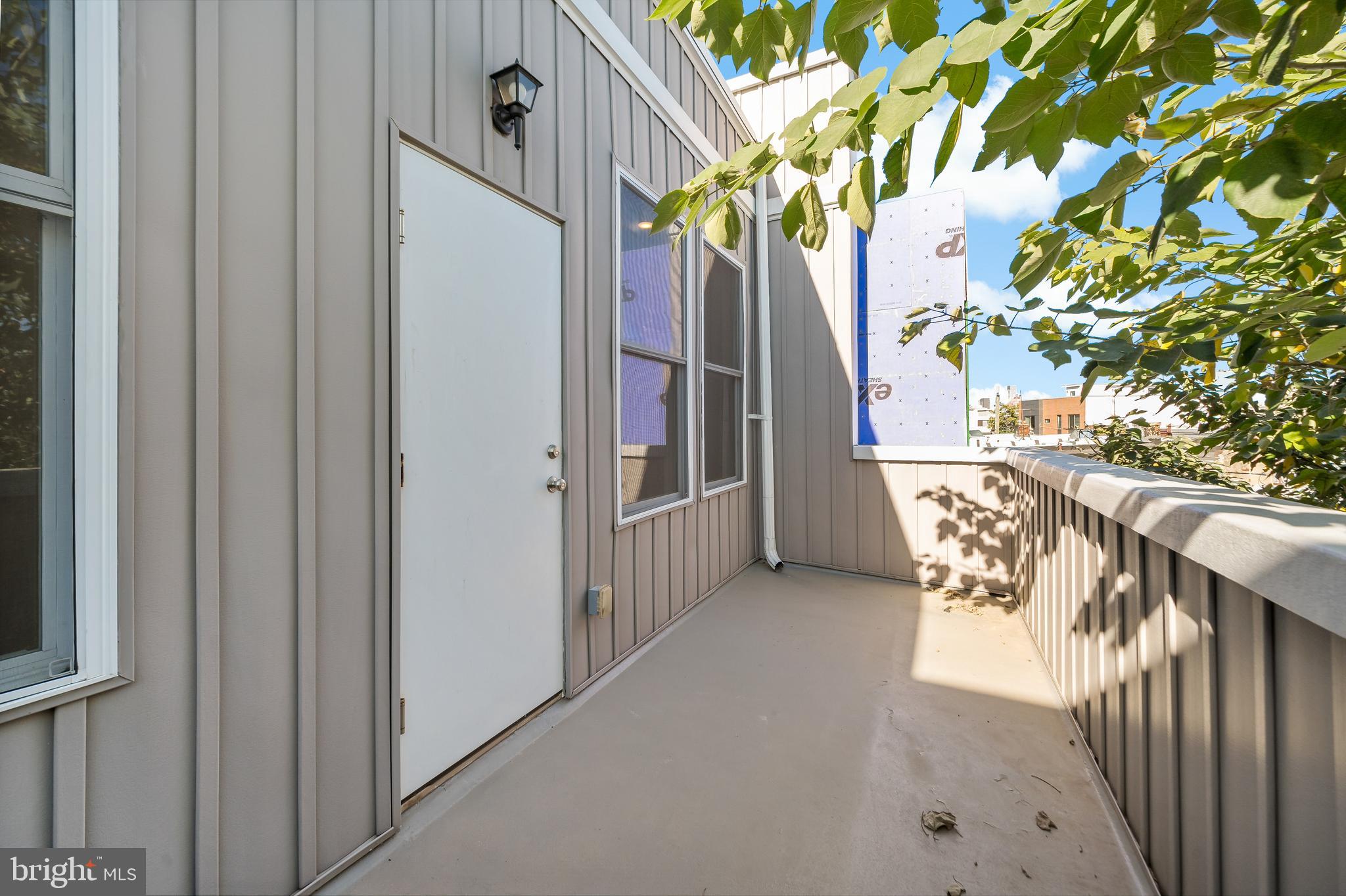 POINT BREEZE - Residential Income