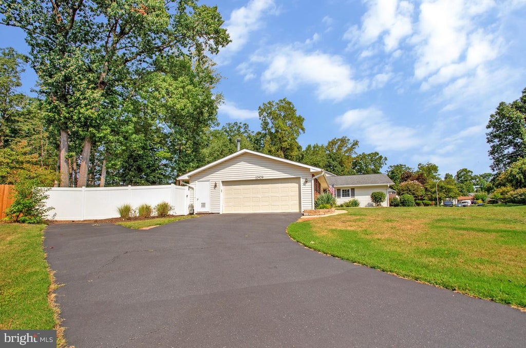 Photo of 12929 Victoria Heights Drive, BOWIE, MD 20715 (MLS # MDPG2217624)