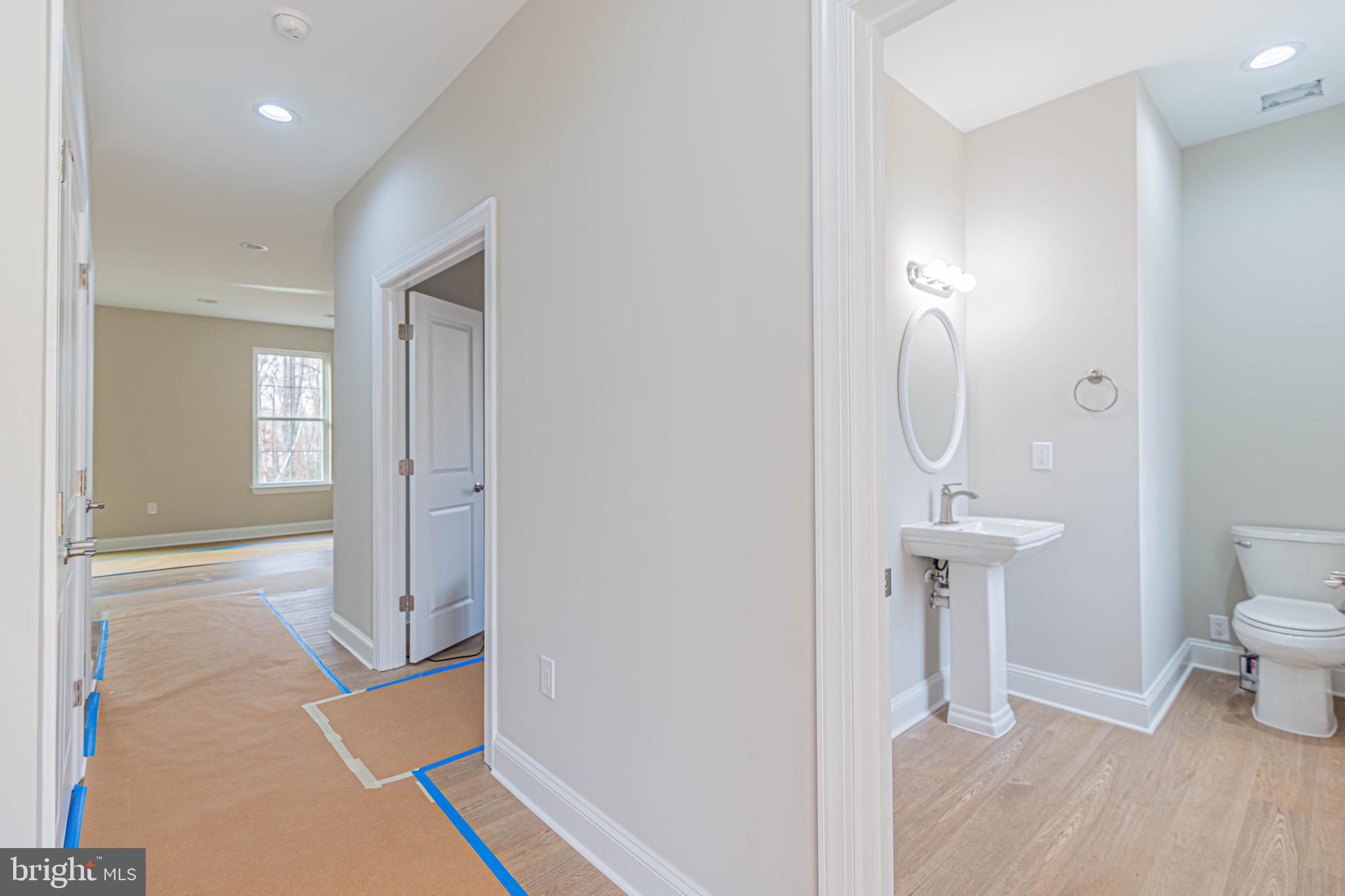 LAKE LAND OR - Residential